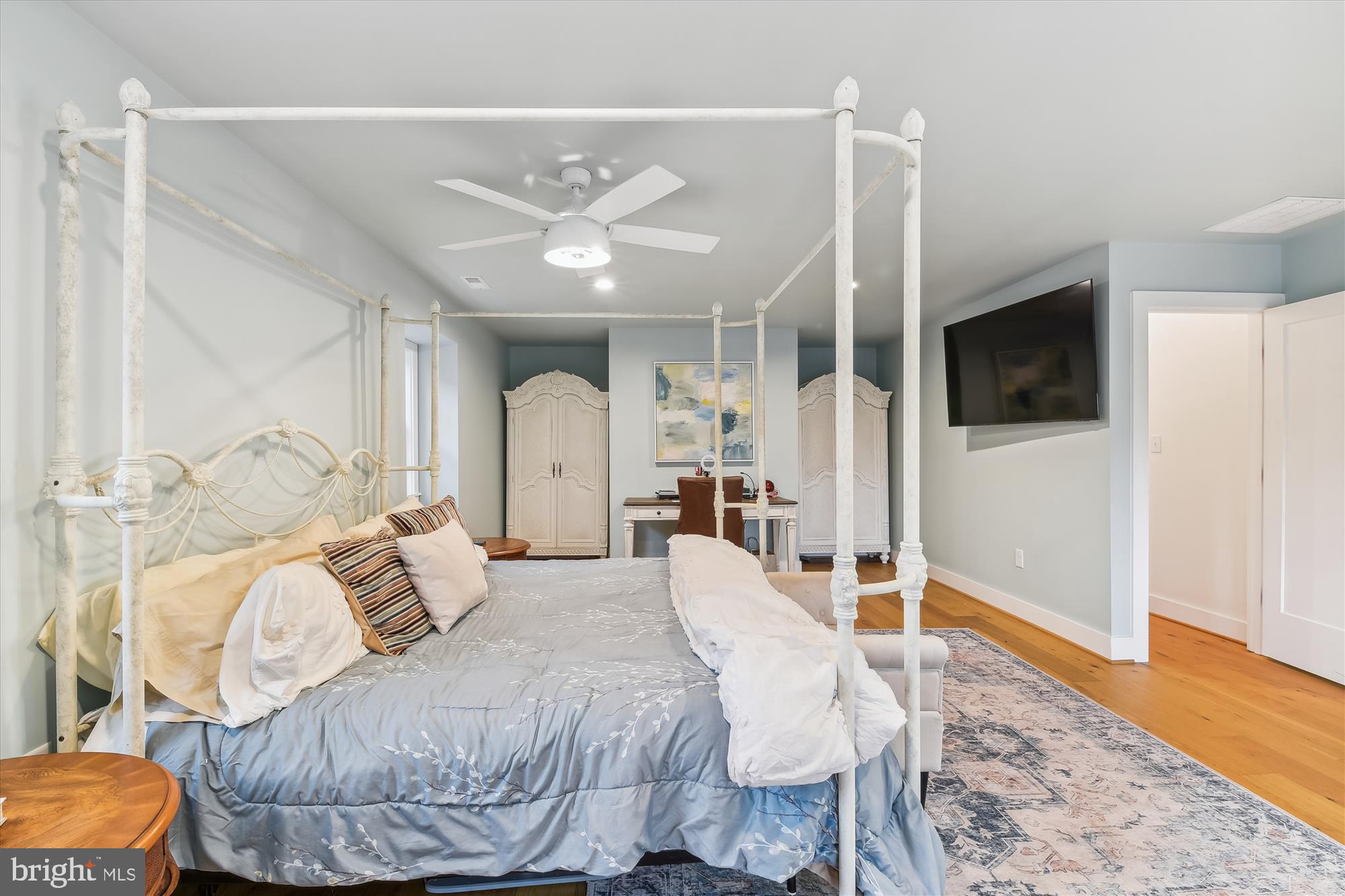 ROUND BAY - Residential