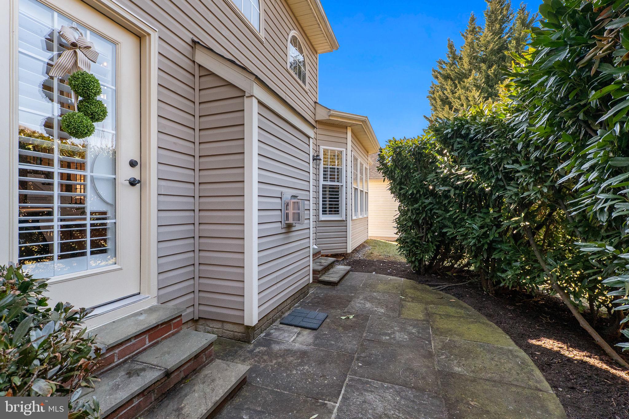 WORMANS MILL - Residential