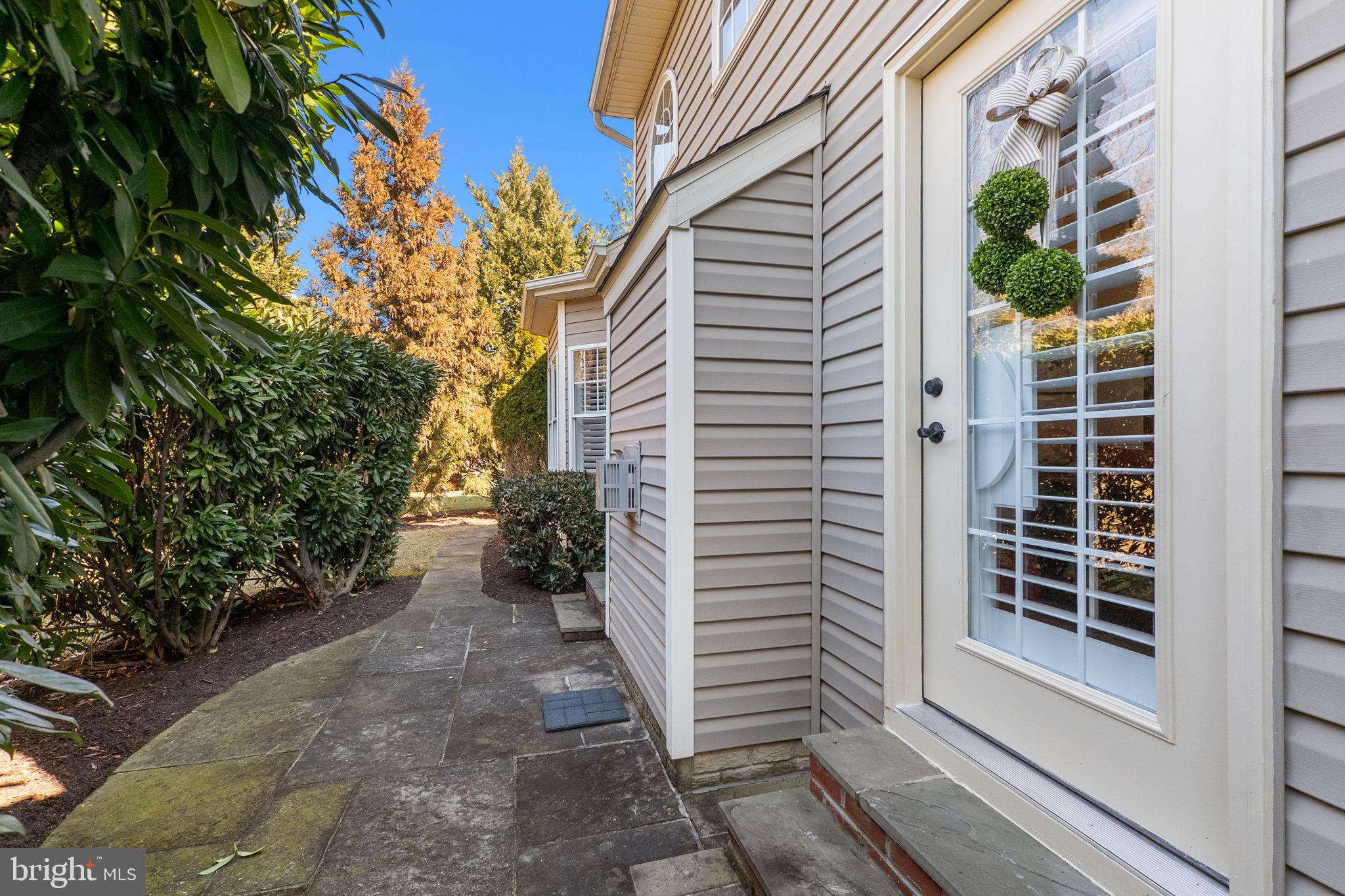 WORMANS MILL - Residential