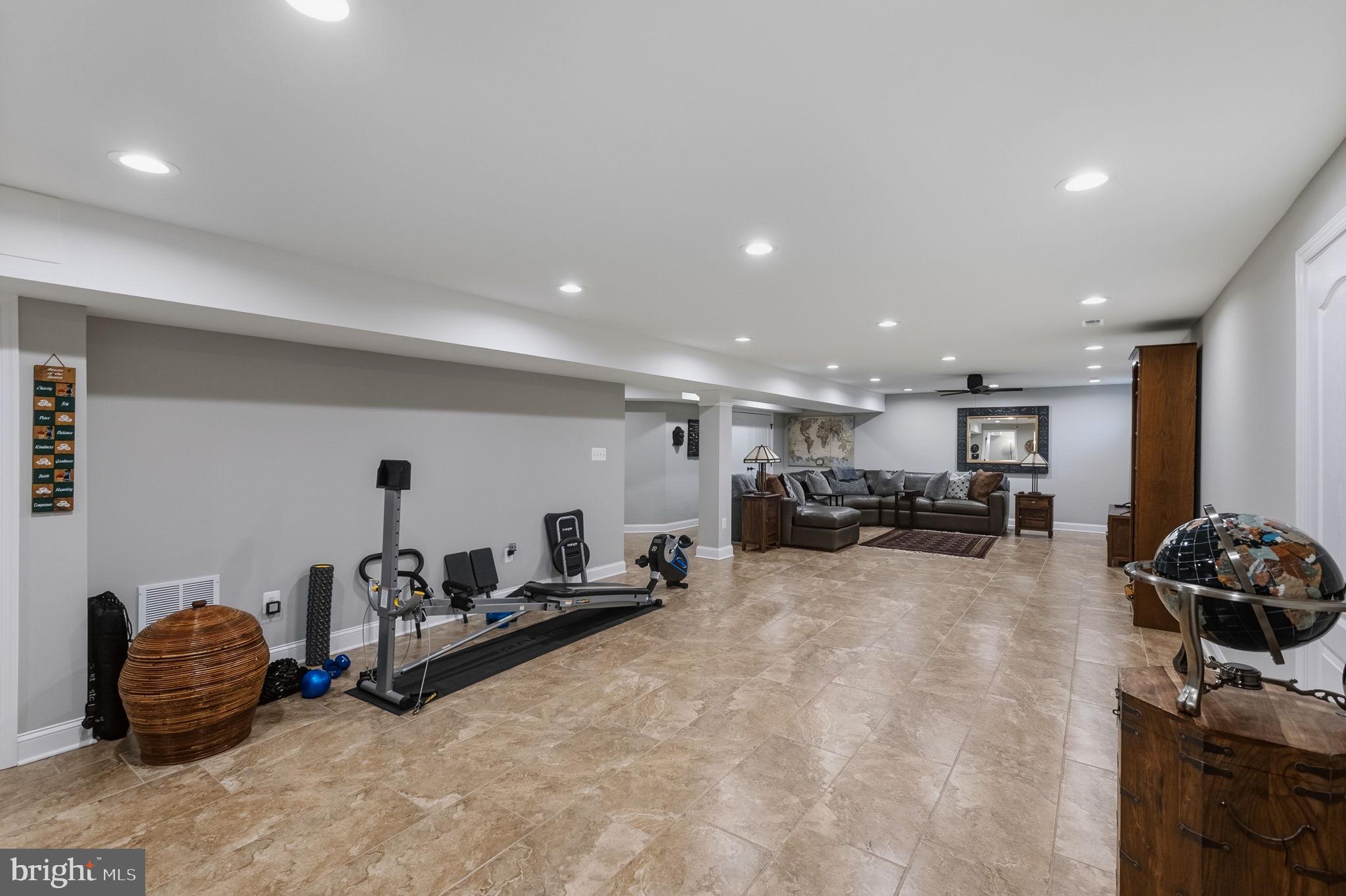 WORMANS MILL - Residential