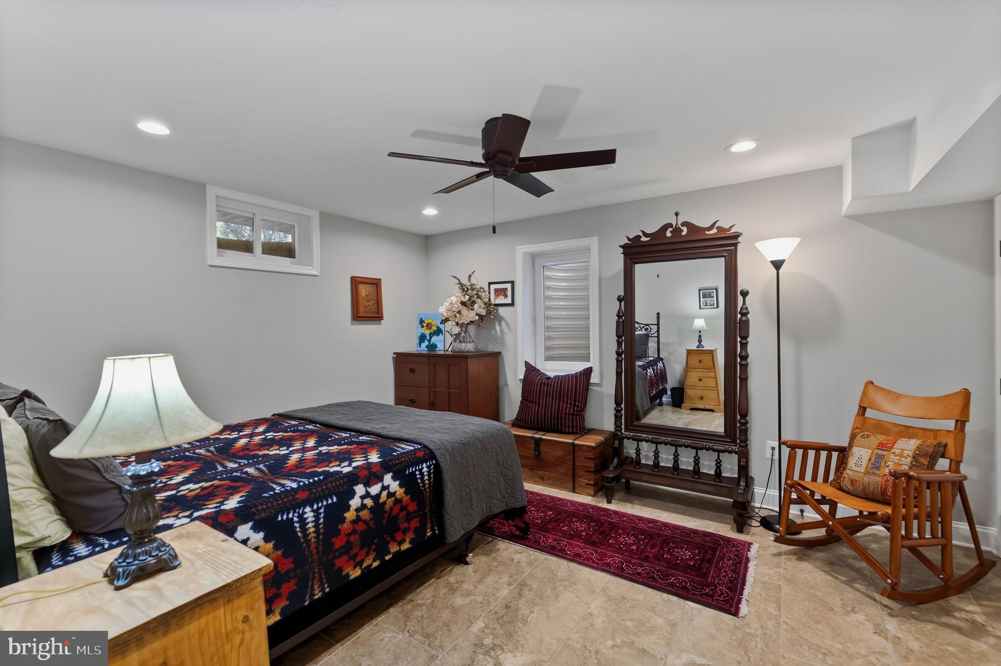 WORMANS MILL - Residential