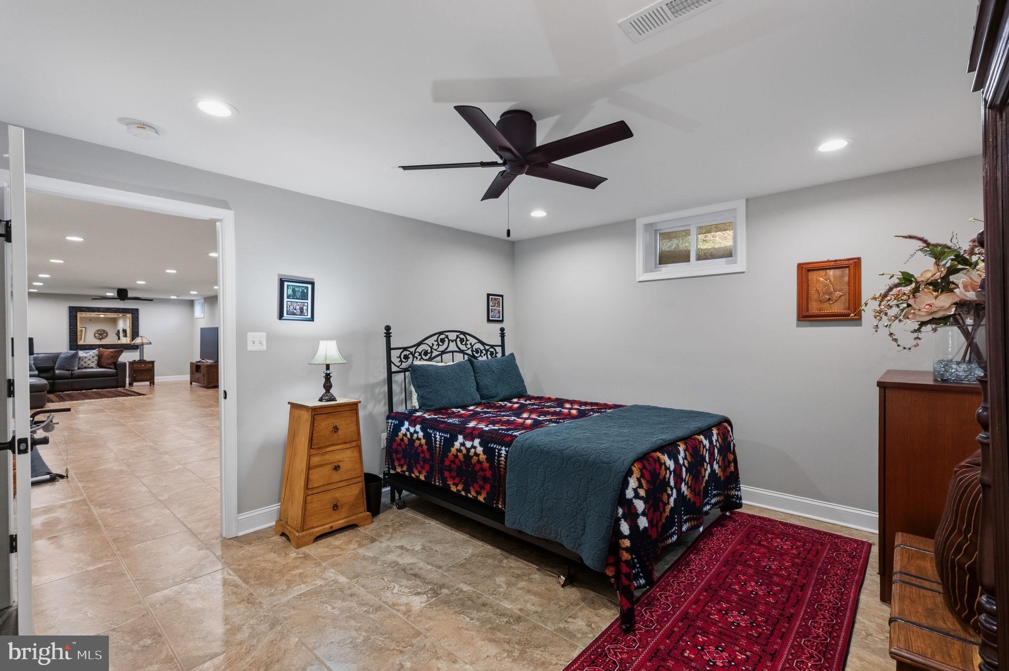 WORMANS MILL - Residential