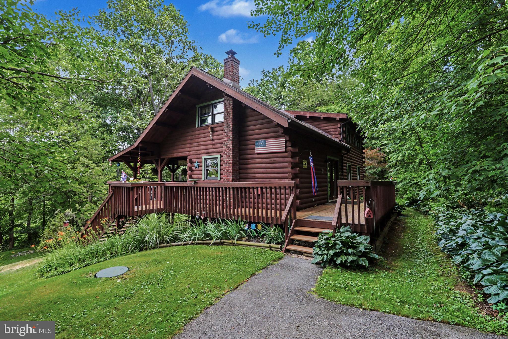 1016 FLINT HOLLOW ROAD