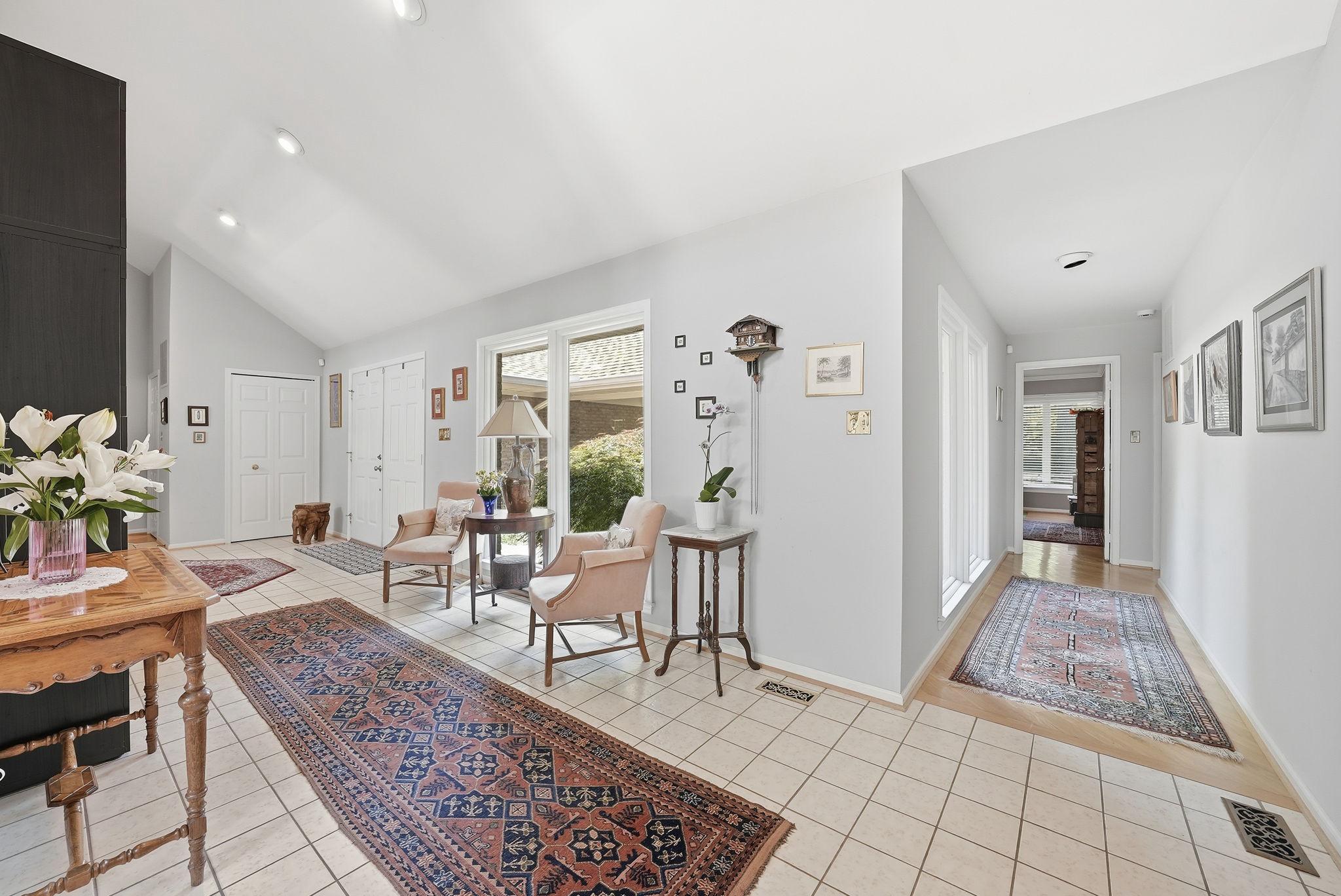 SOUTH RUN - Residential