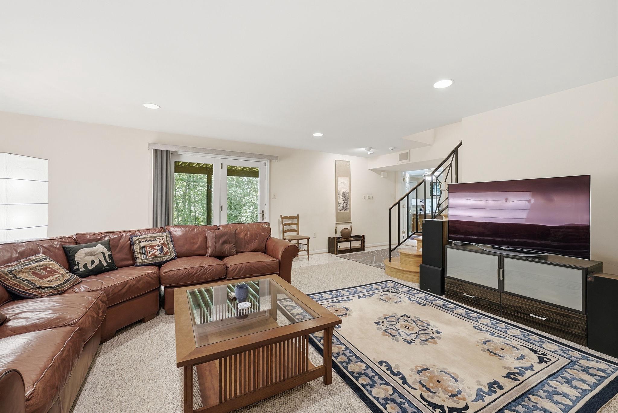 SOUTH RUN - Residential