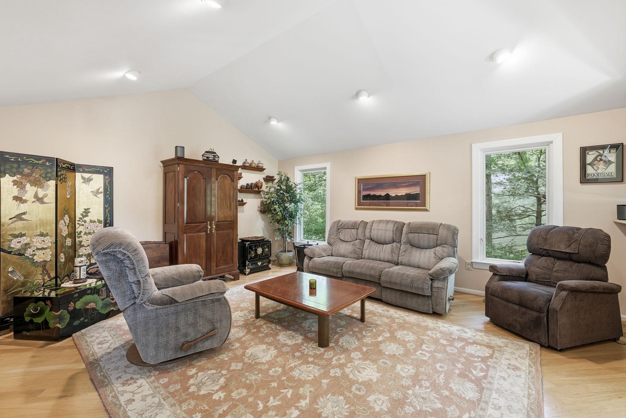 SOUTH RUN - Residential
