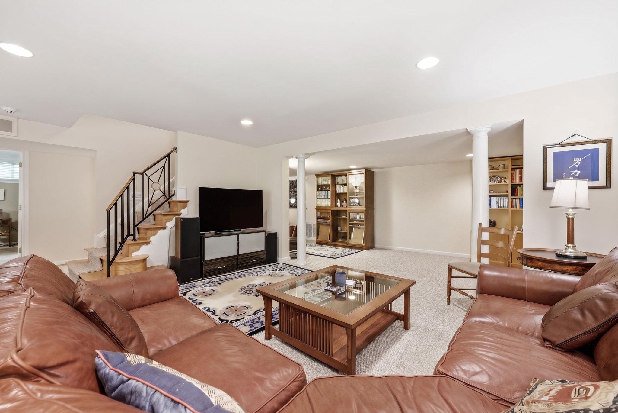 SOUTH RUN - Residential