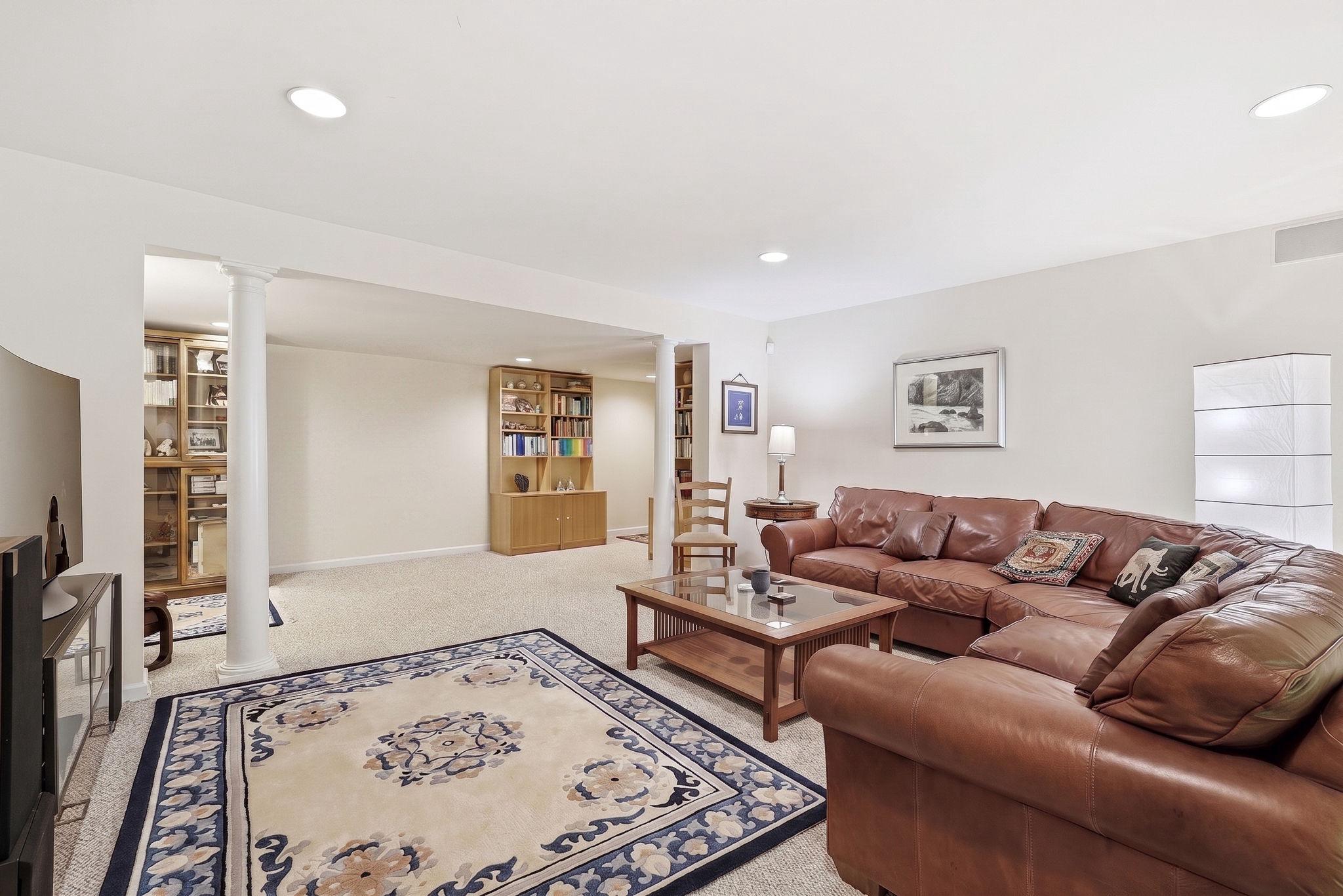 SOUTH RUN - Residential
