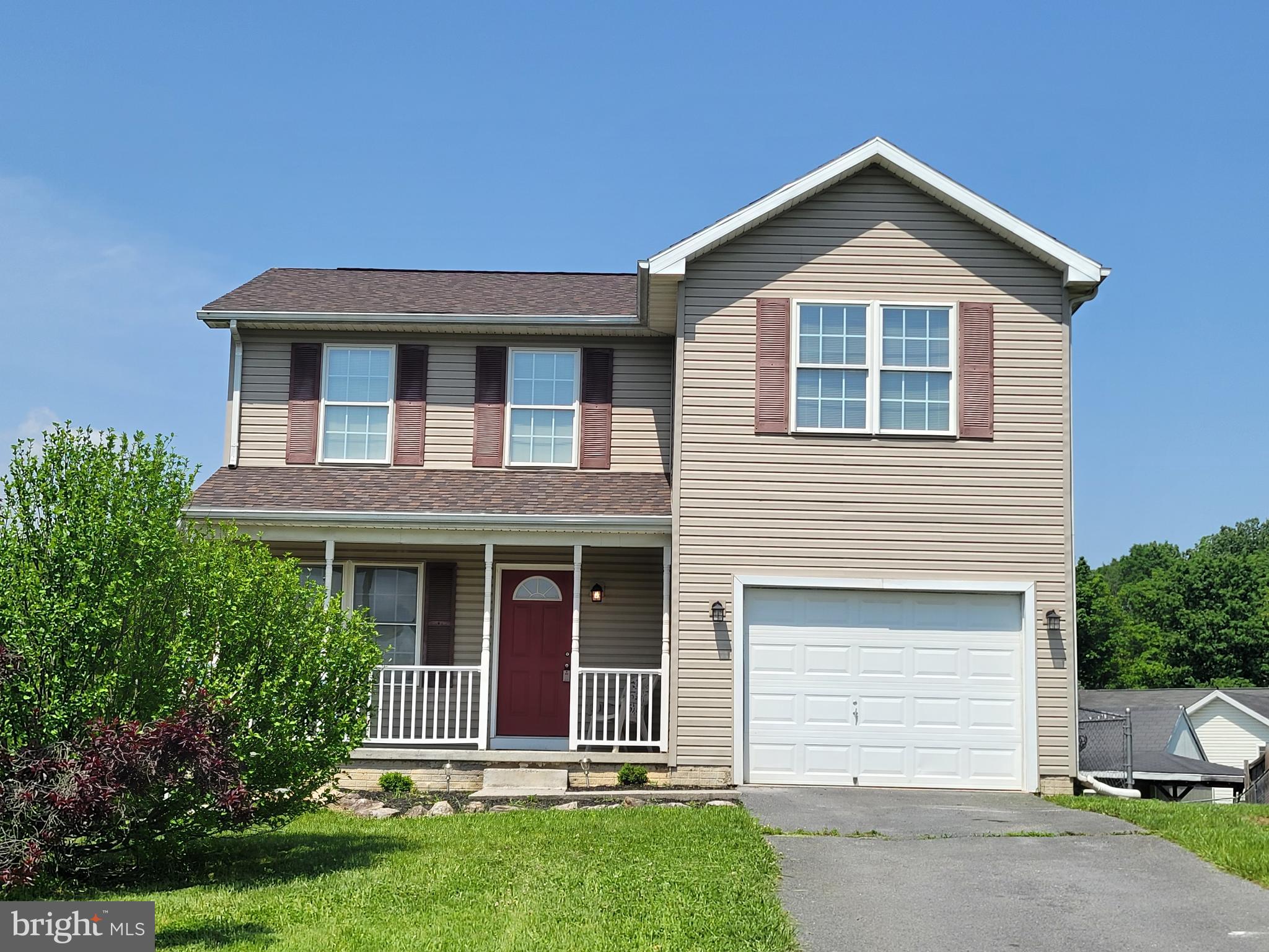 OPEQUON MEADOWS - Residential