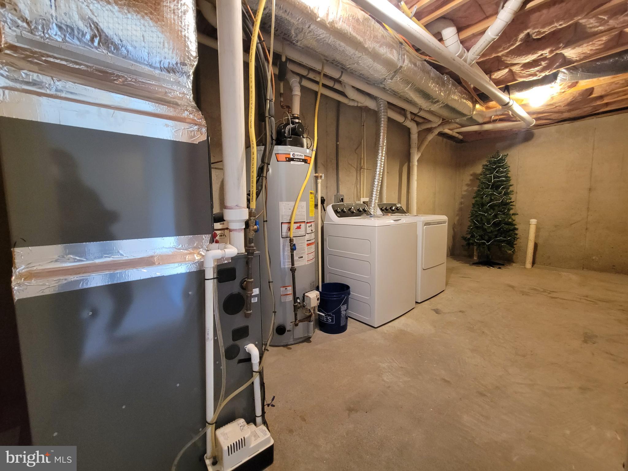 OPEQUON MEADOWS - Residential