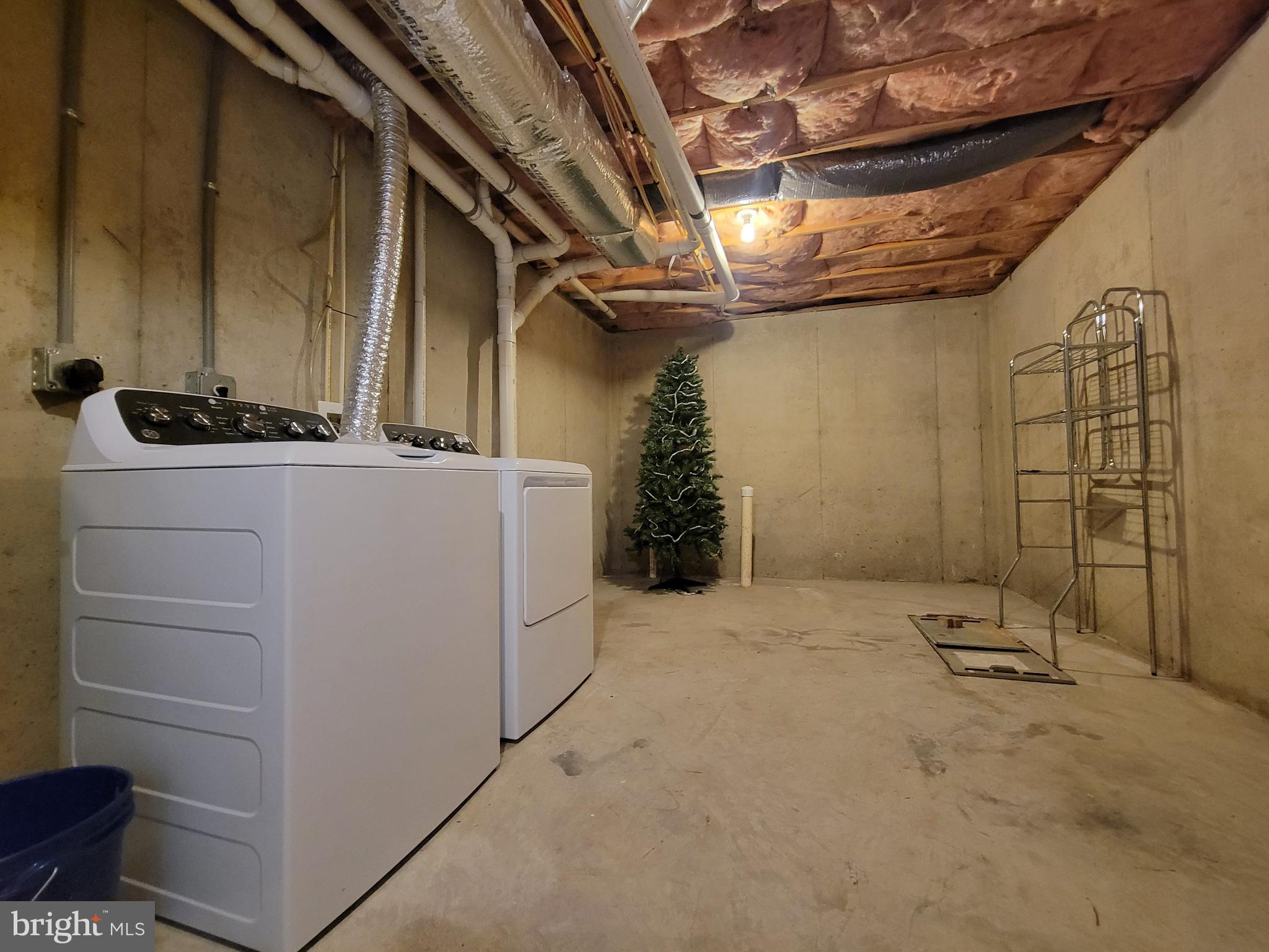 OPEQUON MEADOWS - Residential