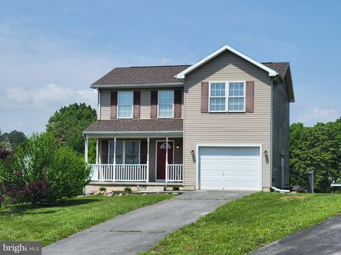 228 BURDETTE DRIVE MARTINSBURG WV 25404