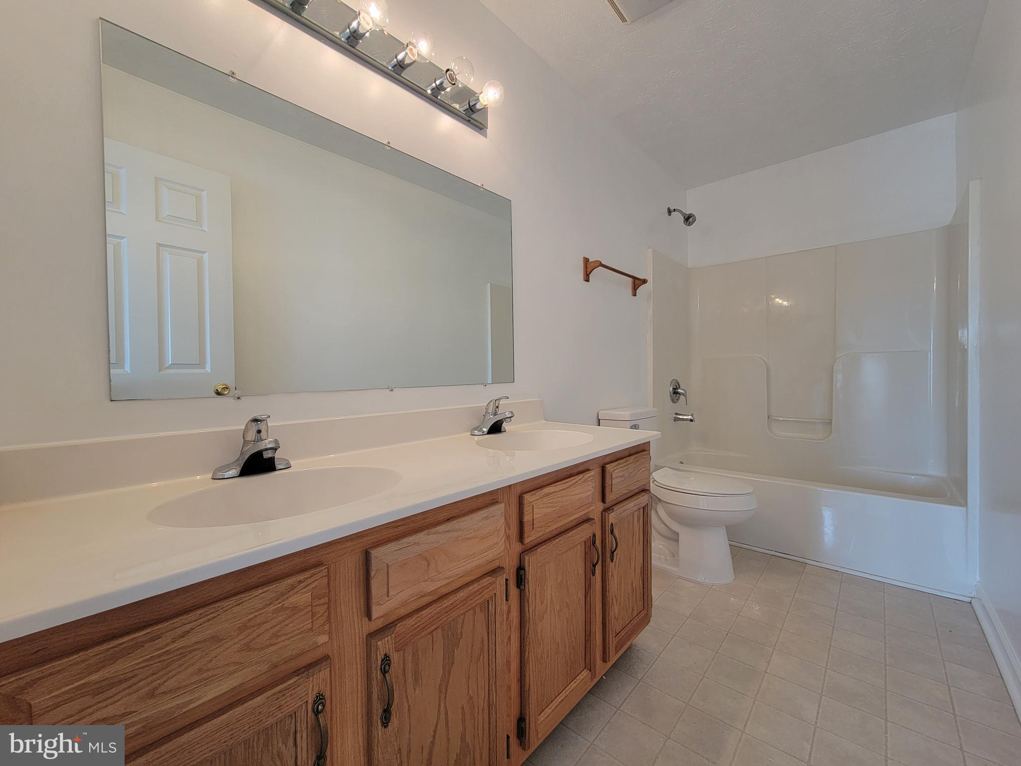 OPEQUON MEADOWS - Residential