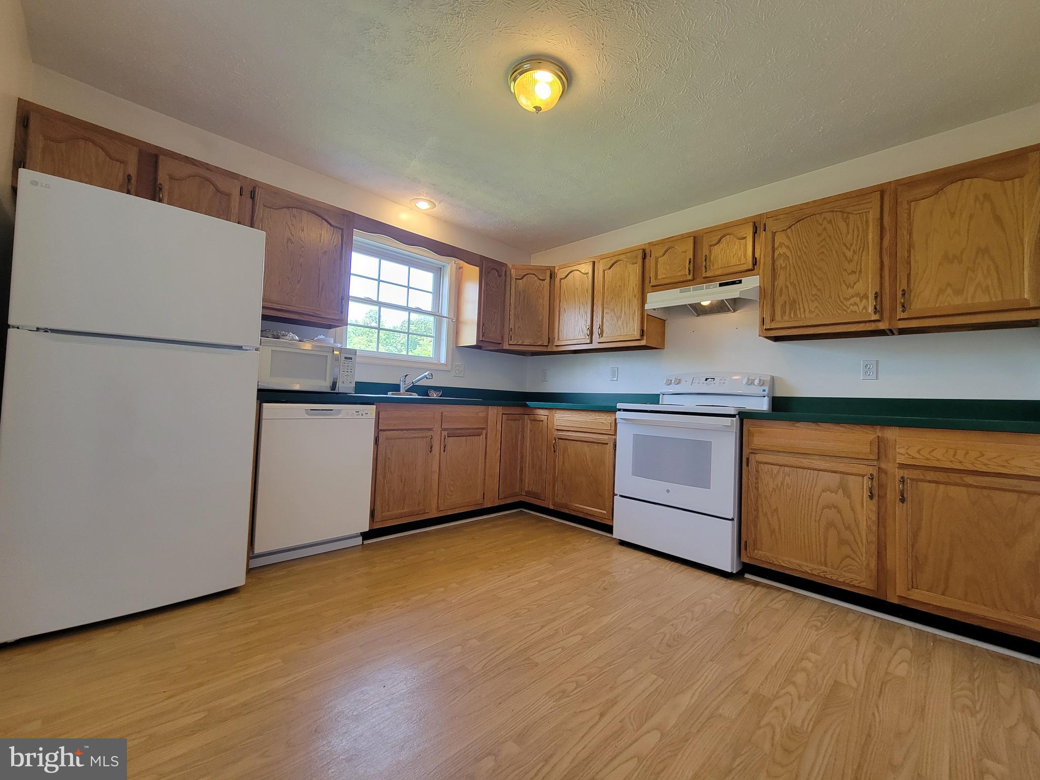 OPEQUON MEADOWS - Residential