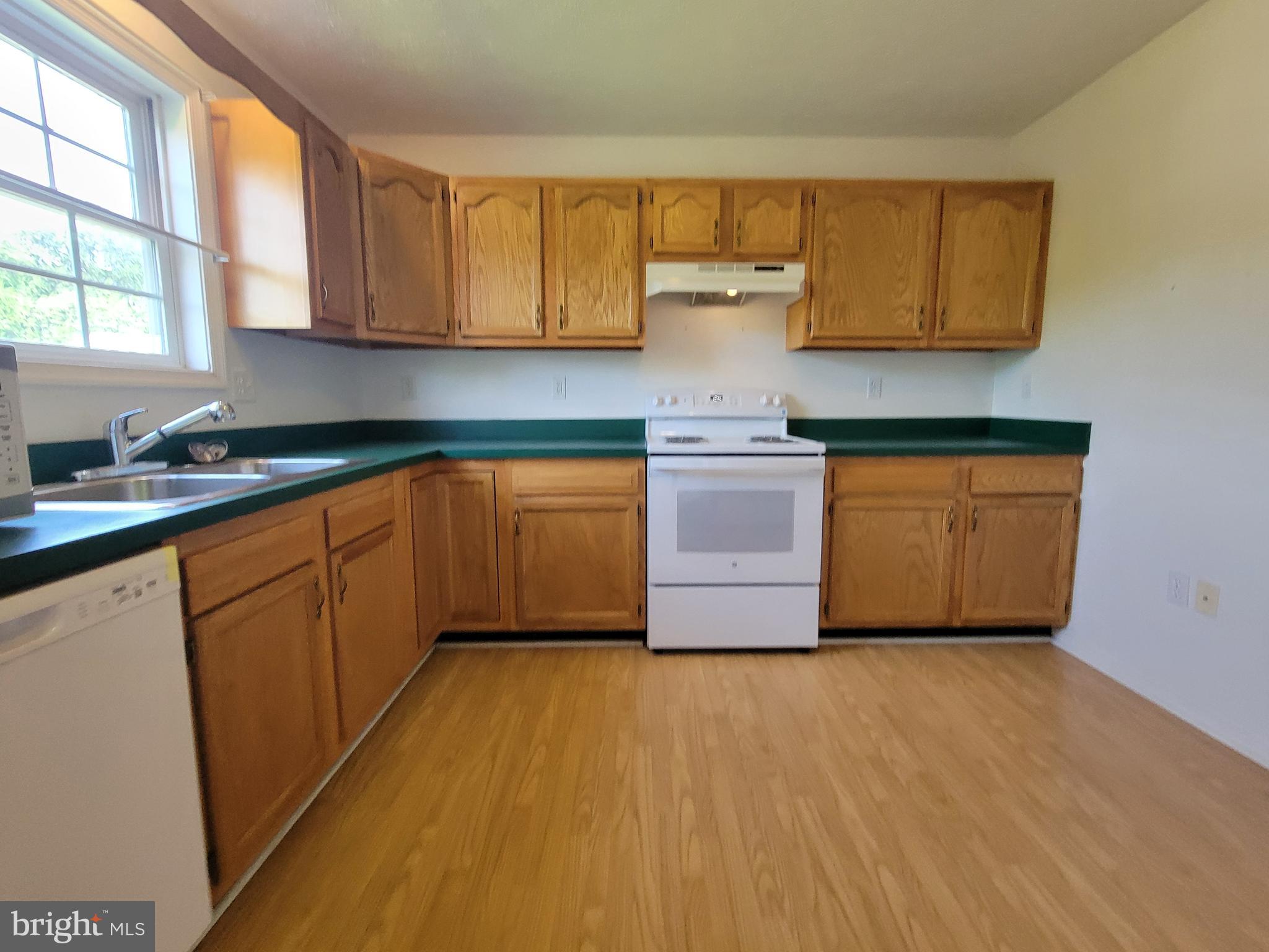 OPEQUON MEADOWS - Residential