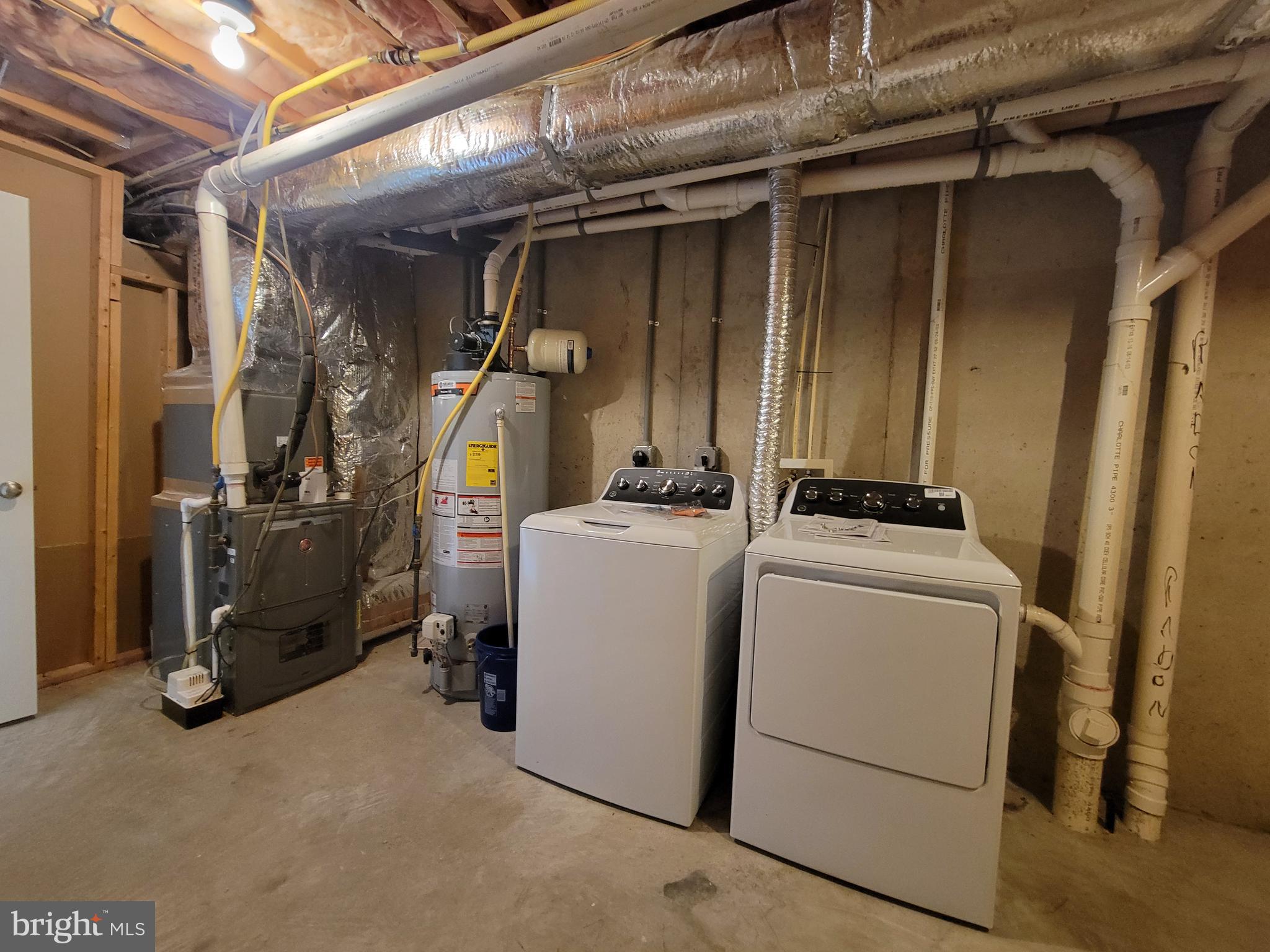 OPEQUON MEADOWS - Residential