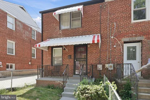 MLS: DCDC2267716