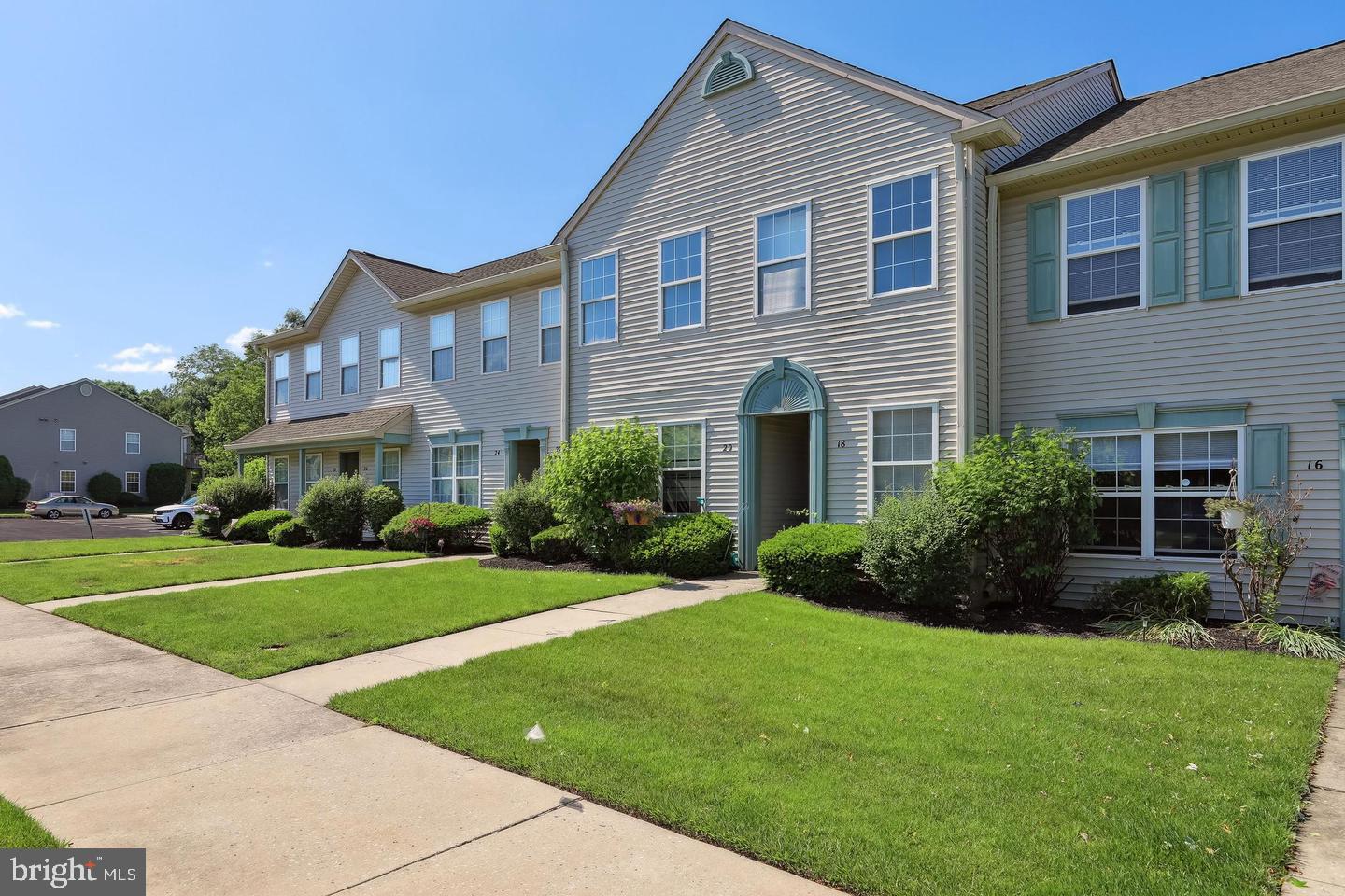20 FOXGLOVE DRIVE