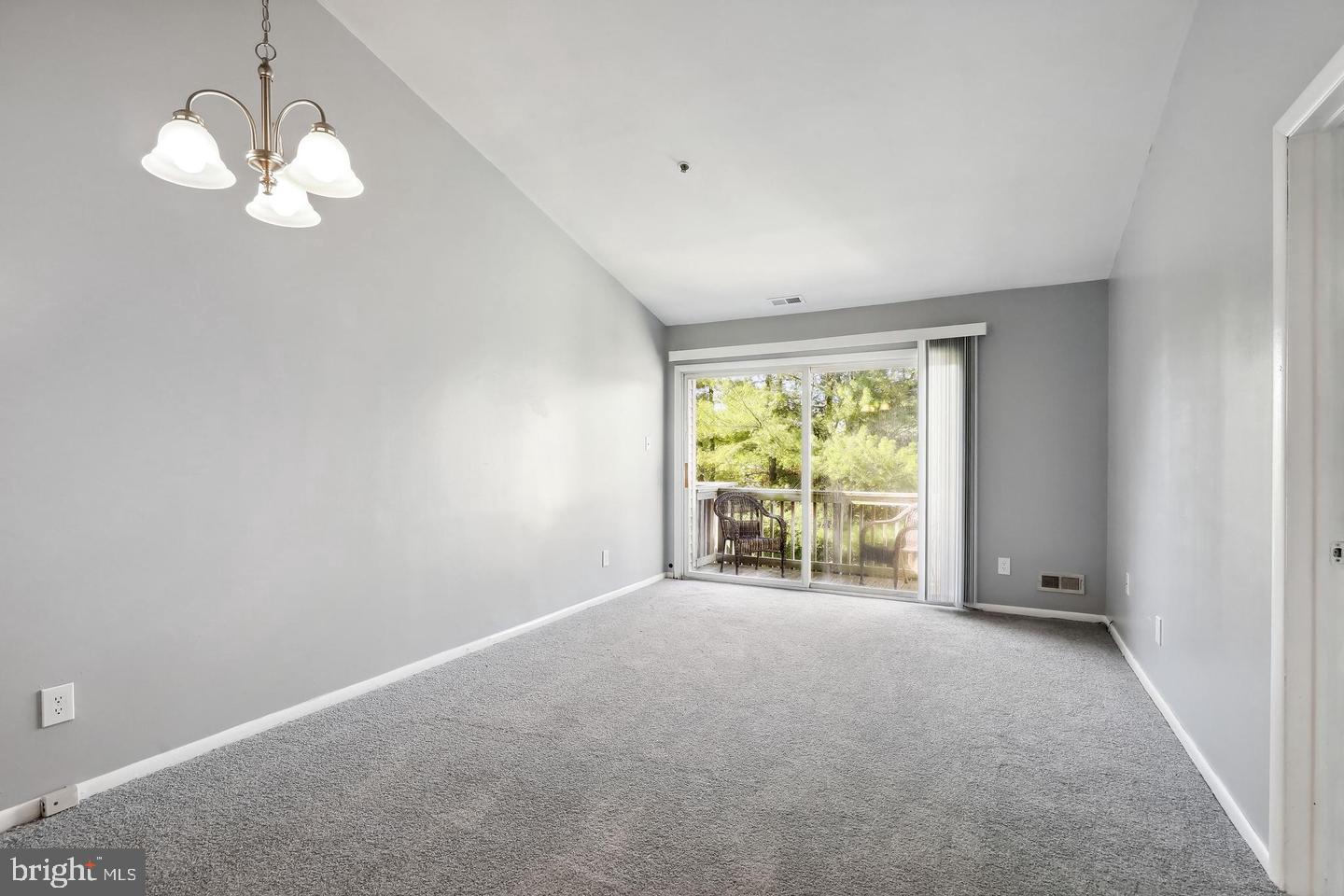 20 FOXGLOVE DRIVE