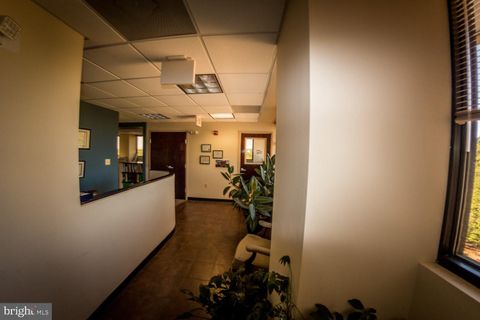 301 MAPLE AVENUE 630 VIENNA VA 22180