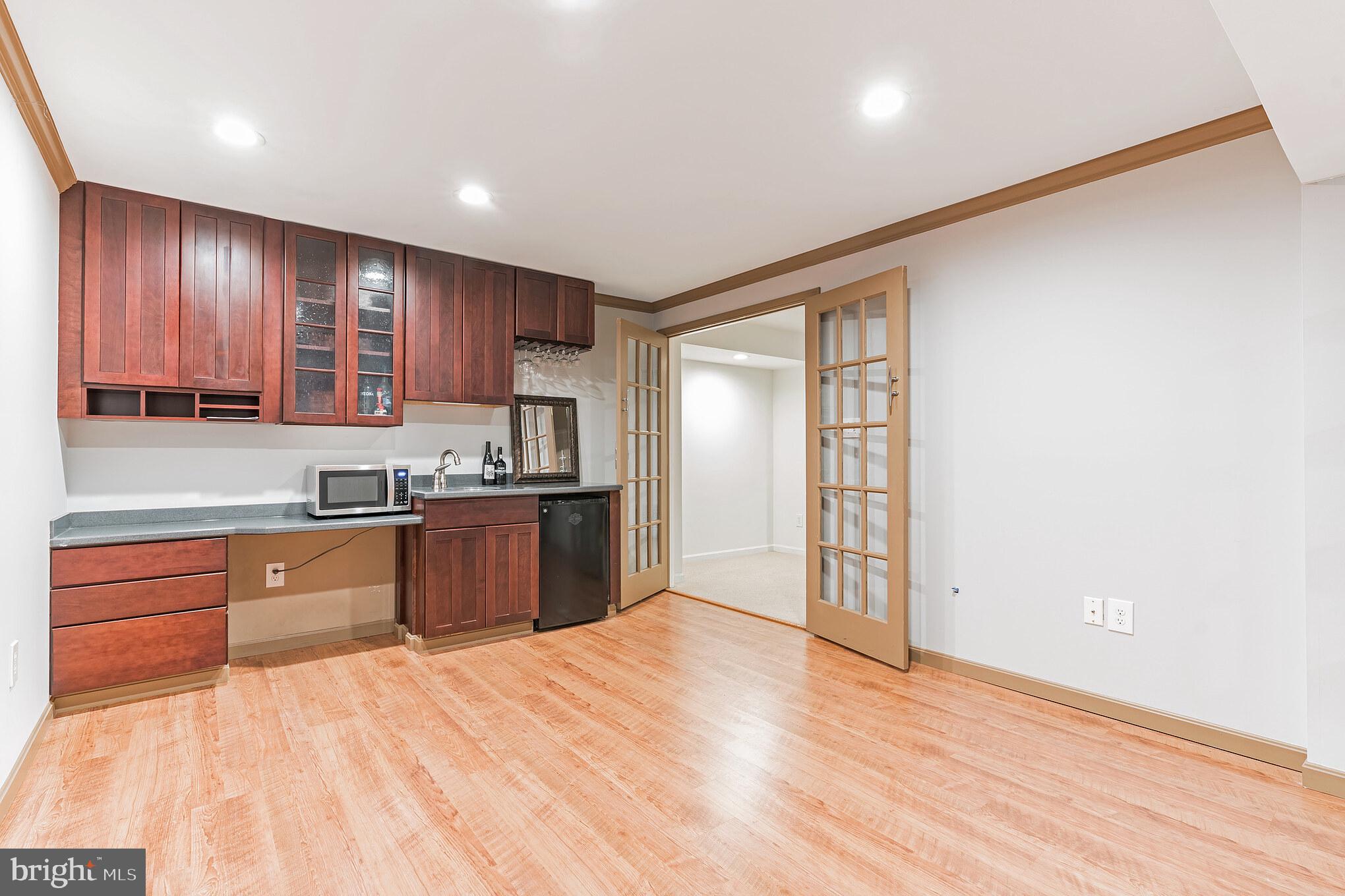 SETTLE WOODS - Residential