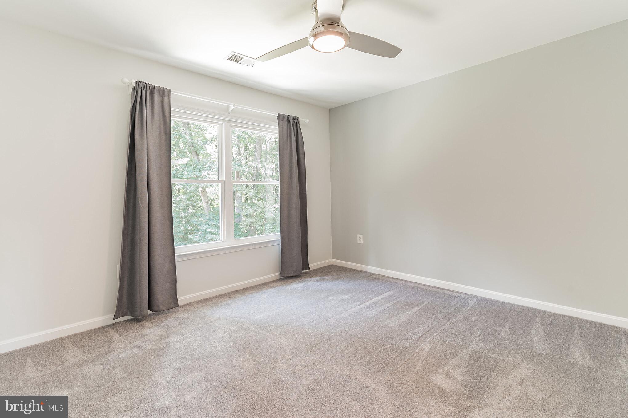 SETTLE WOODS - Residential