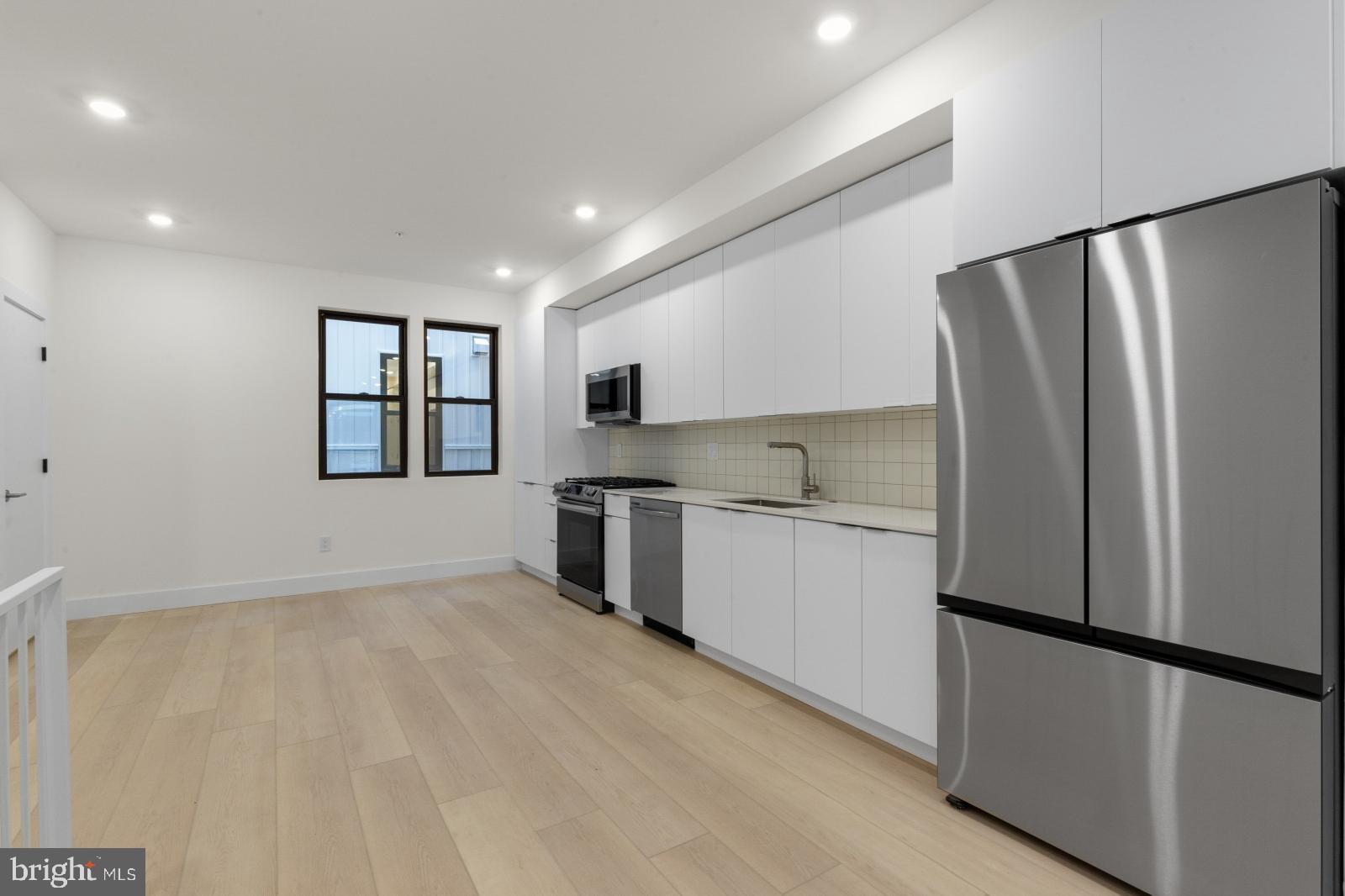 FRANCISVILLE - Residential Lease