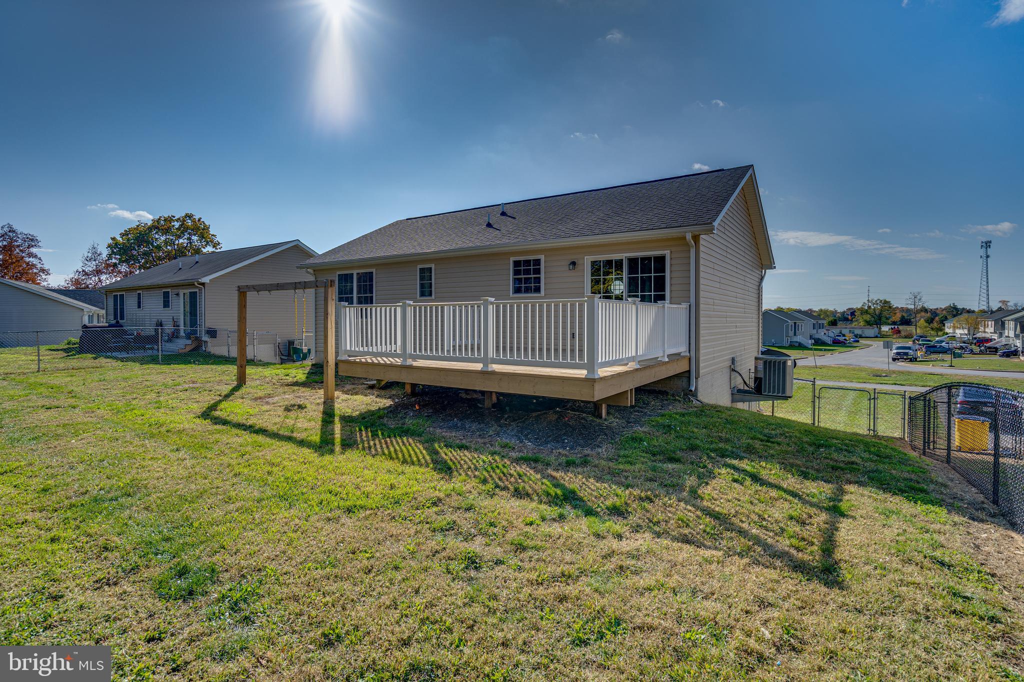 CHESSIE COURT - Residential