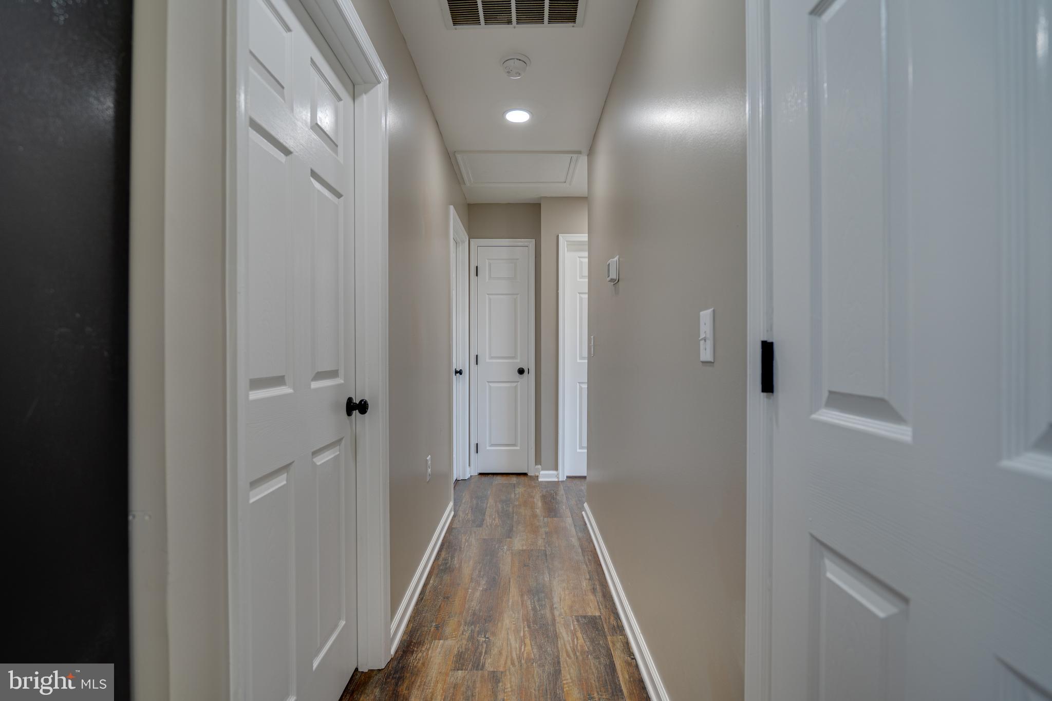 CHESSIE COURT - Residential