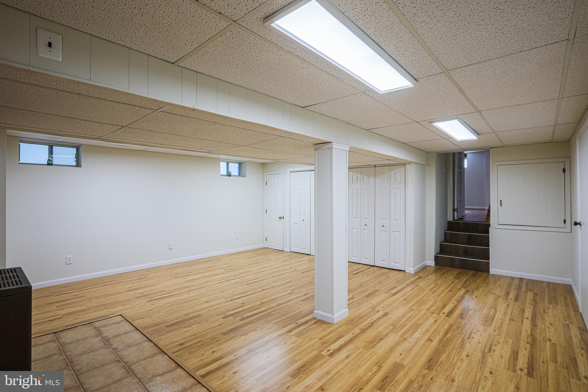 CHIPPENDALE - Residential