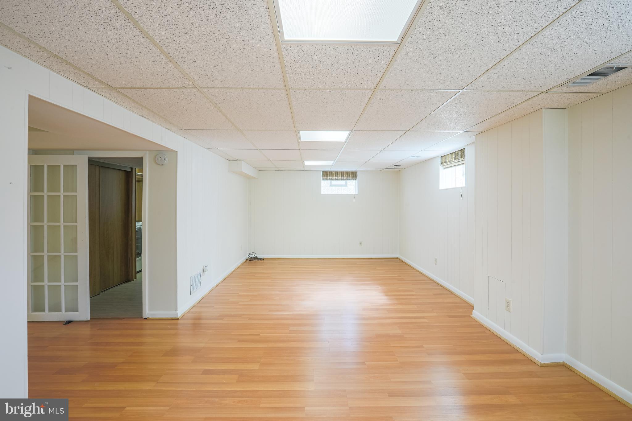 CHIPPENDALE - Residential