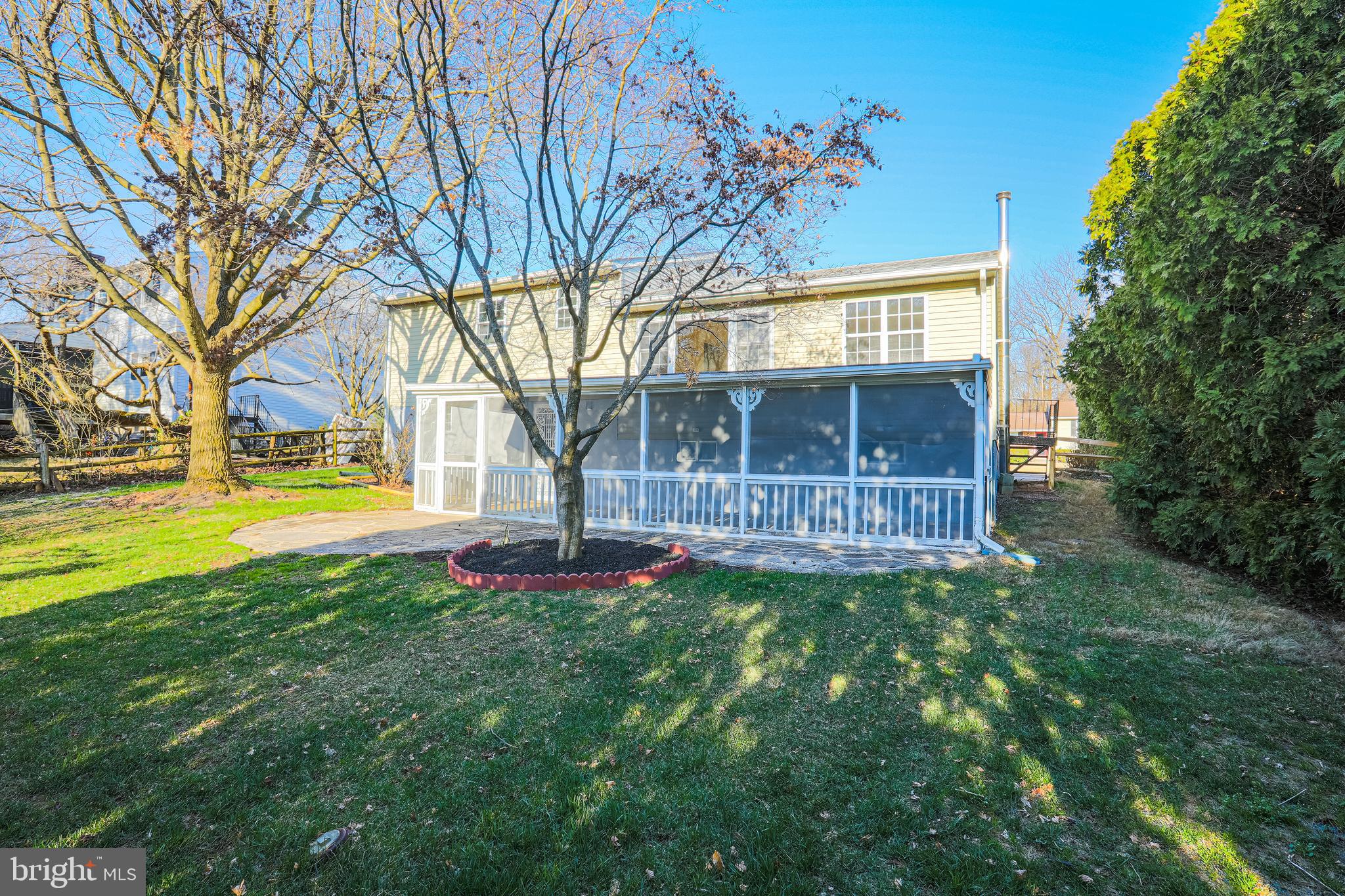 CHIPPENDALE - Residential