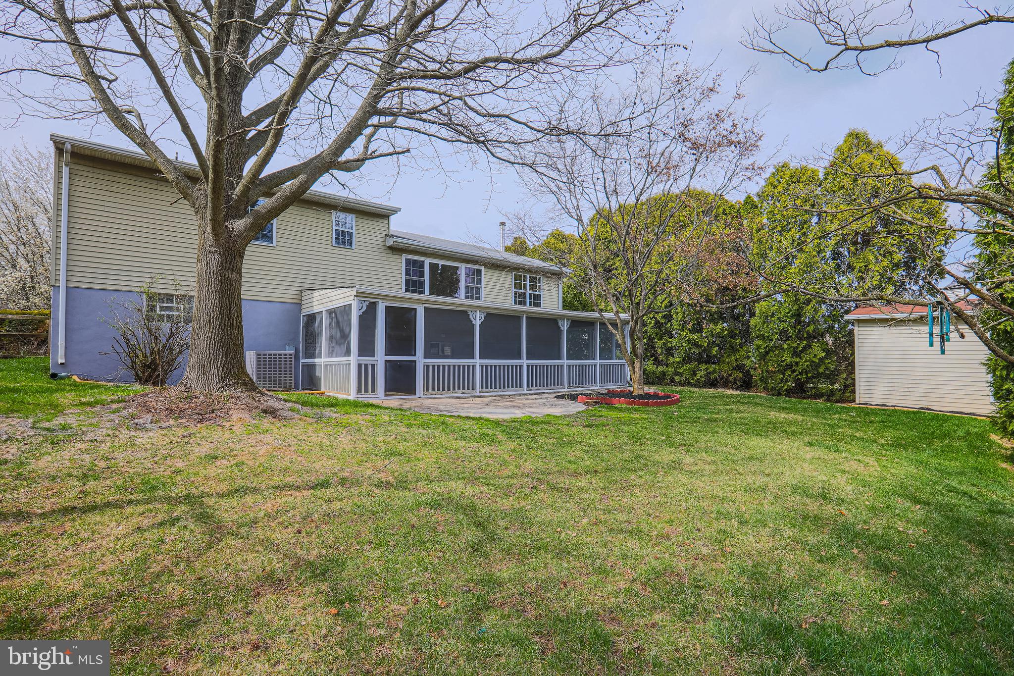 CHIPPENDALE - Residential