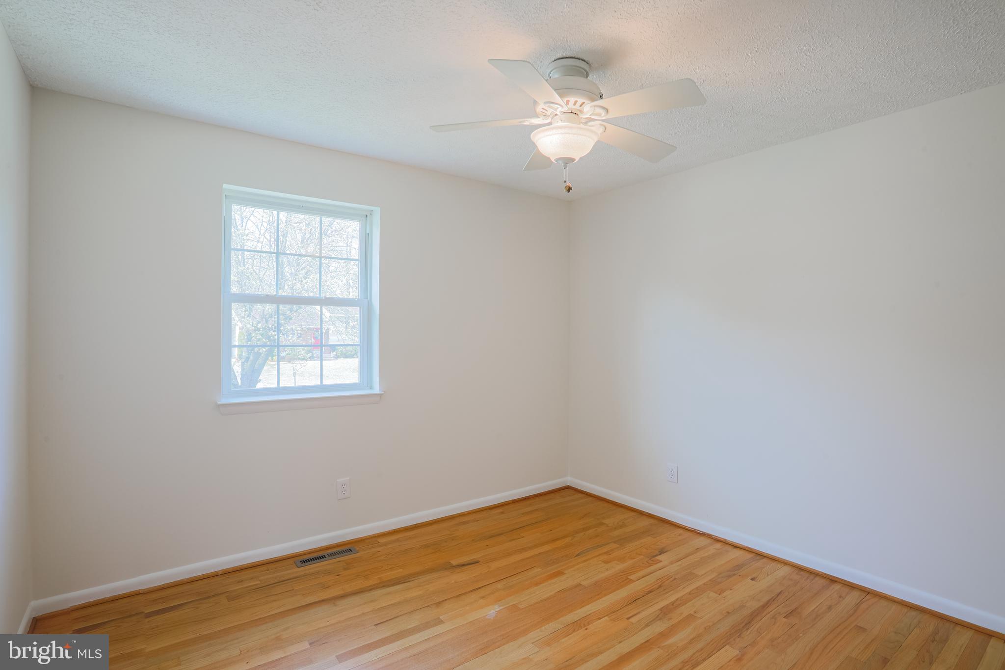 CHIPPENDALE - Residential