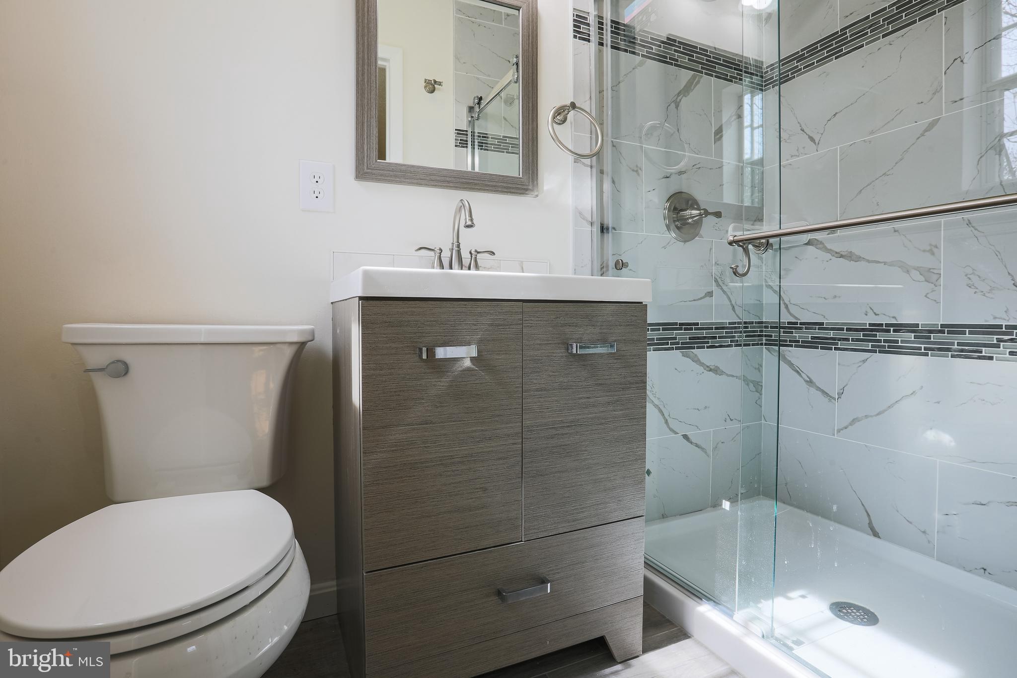 CHIPPENDALE - Residential