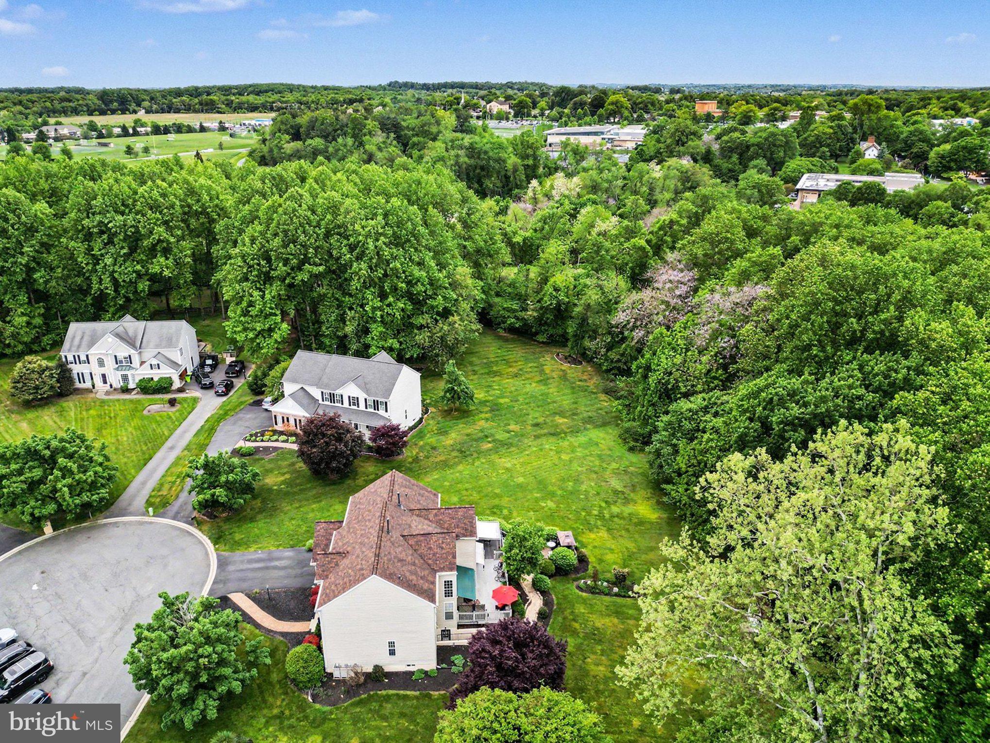 CAMPUS LAKES - Residential