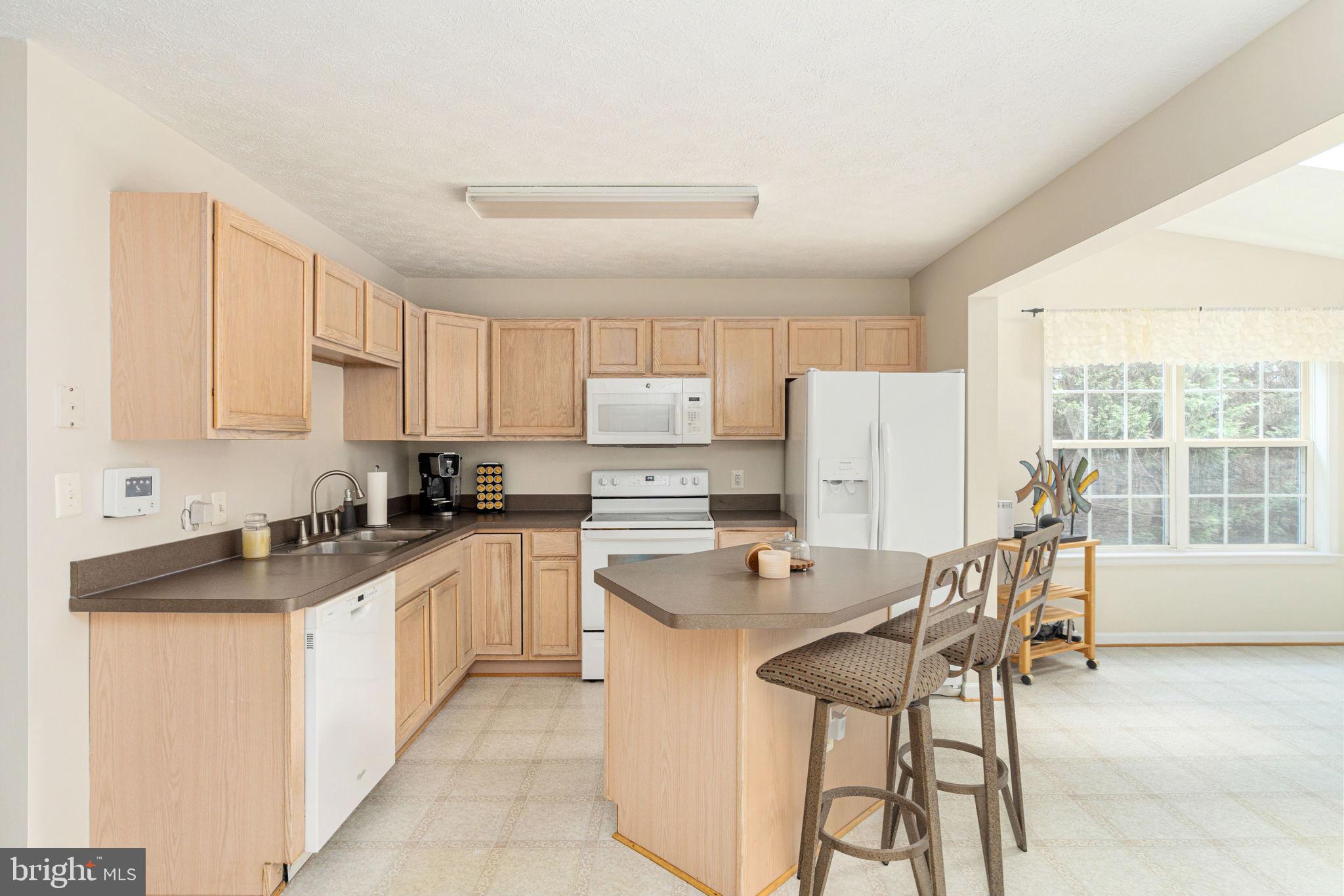 CHARLESTOWN COMMONS - Residential