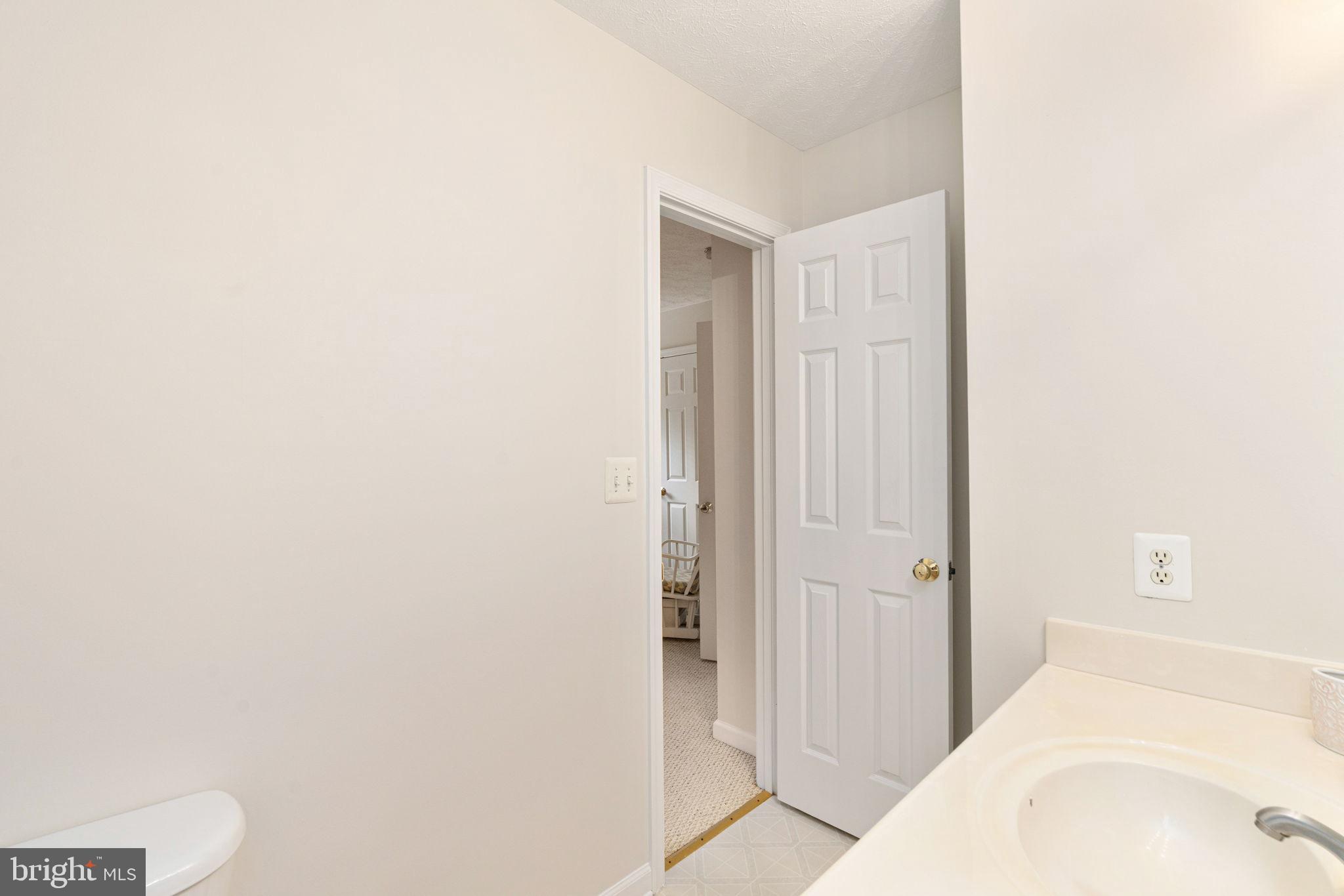 CHARLESTOWN COMMONS - Residential