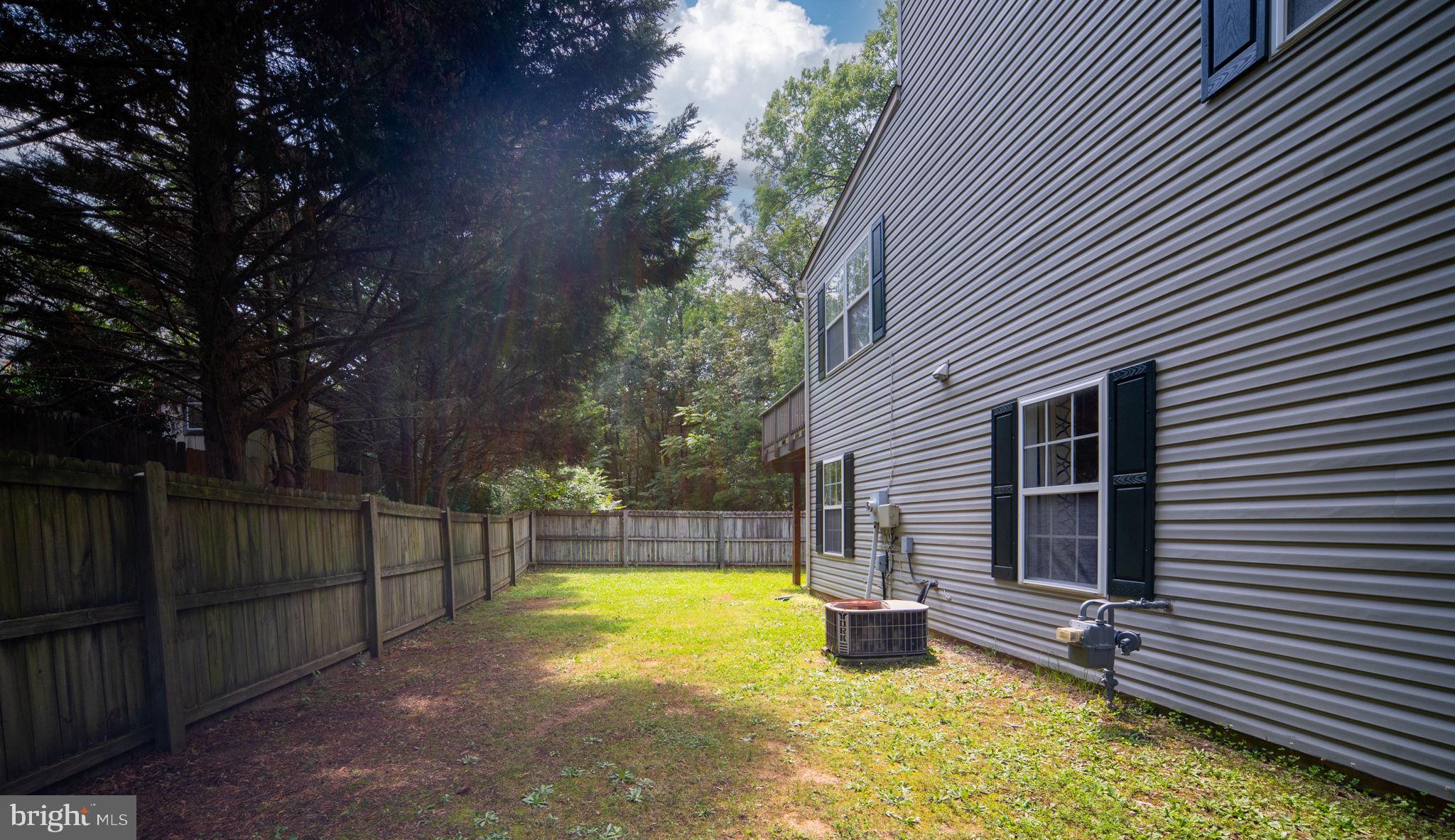 CHARLESTOWN COMMONS - Residential