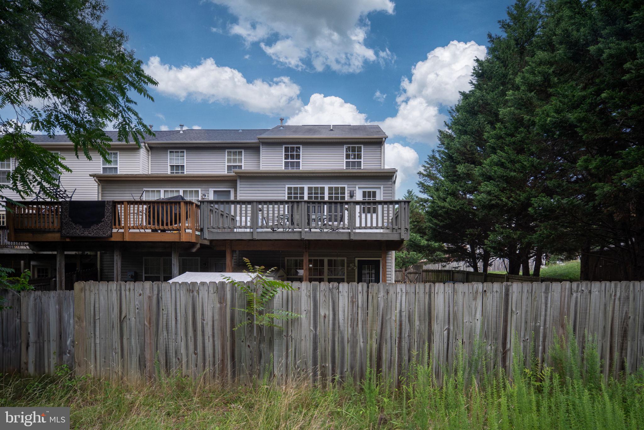 CHARLESTOWN COMMONS - Residential