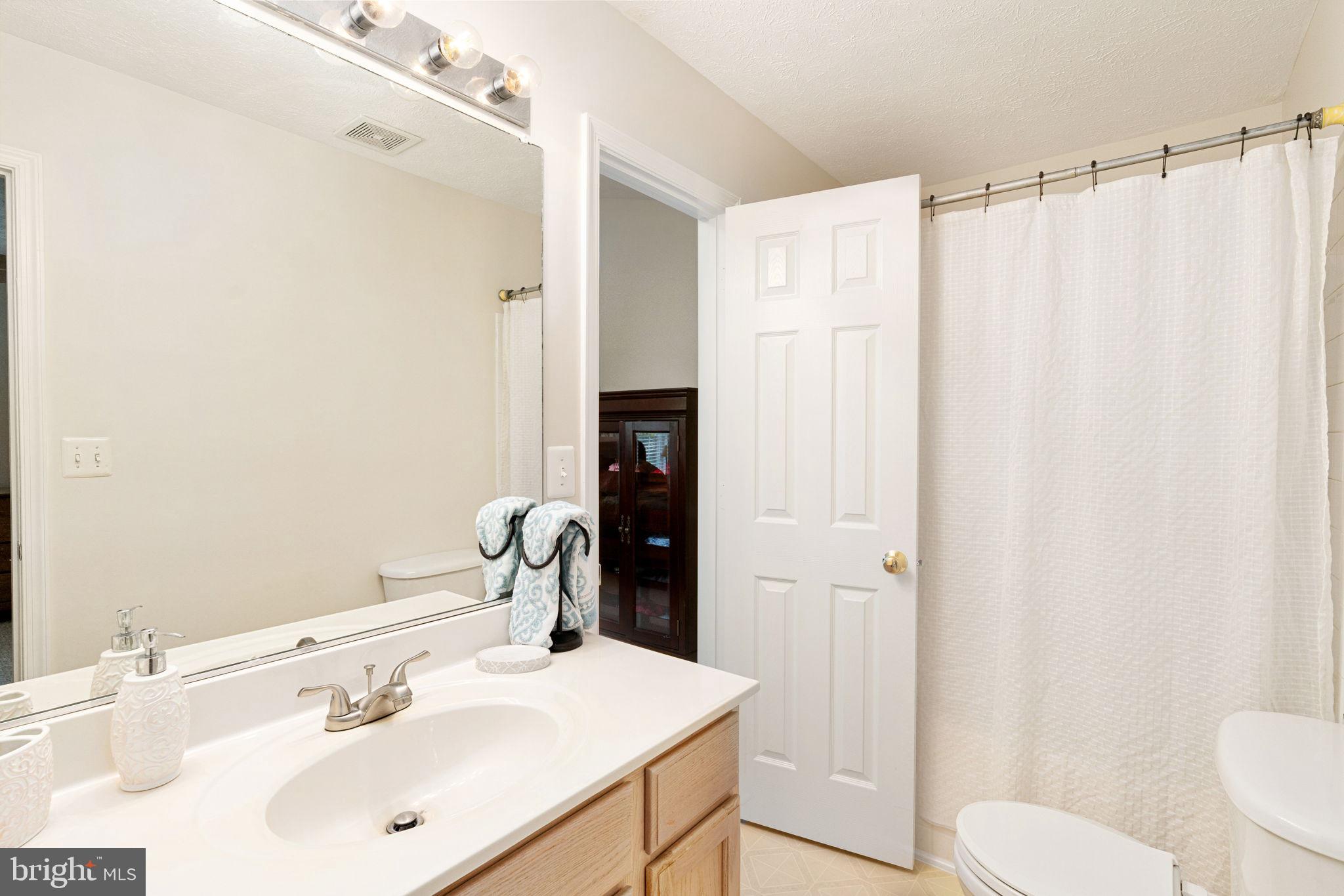 CHARLESTOWN COMMONS - Residential