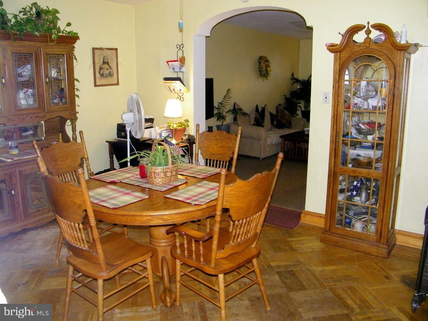 CASTOR GARDENS - Residential