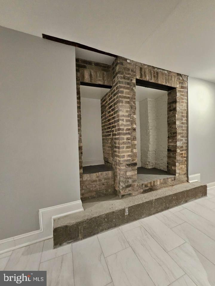 AUCHENTOROLY TERRACE - Residential Lease