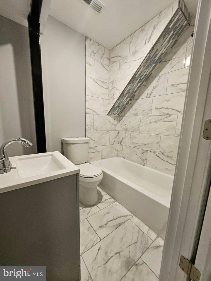 AUCHENTOROLY TERRACE - Residential Lease