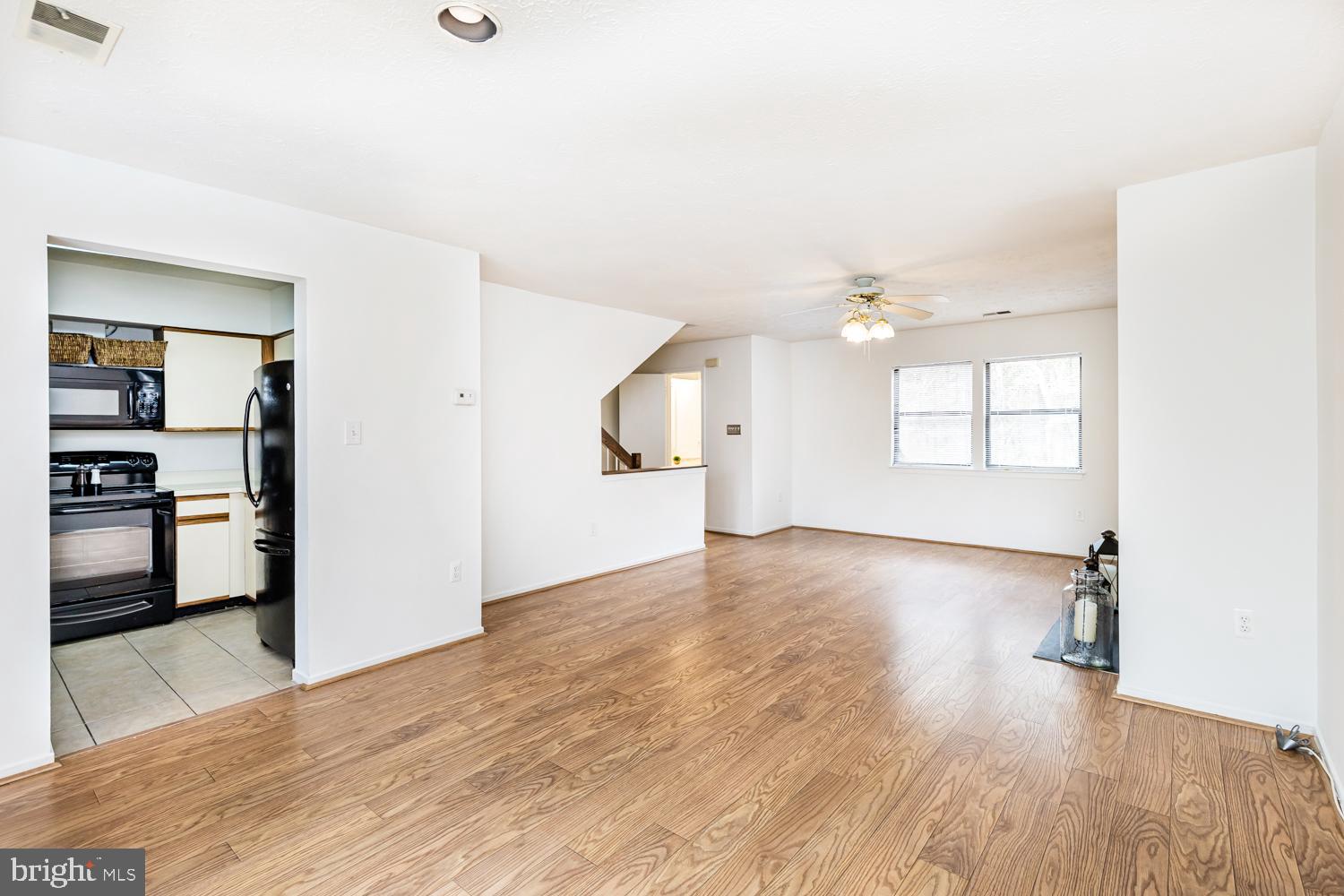 THE PINES - Residential