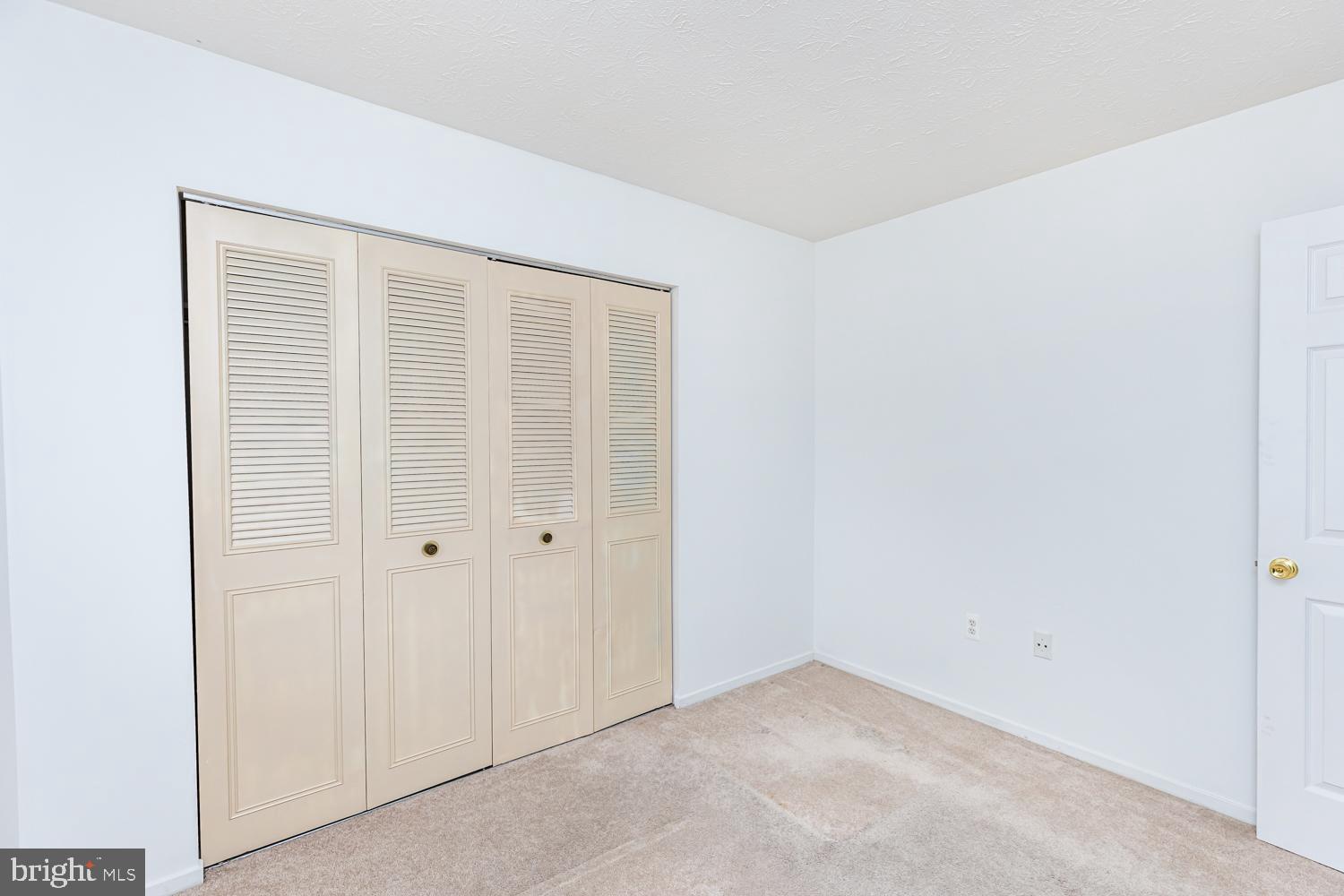 THE PINES - Residential