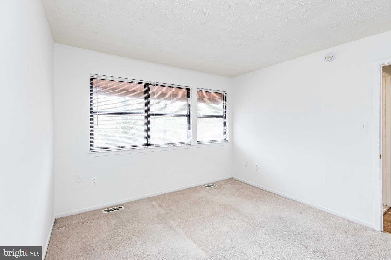 THE PINES - Residential