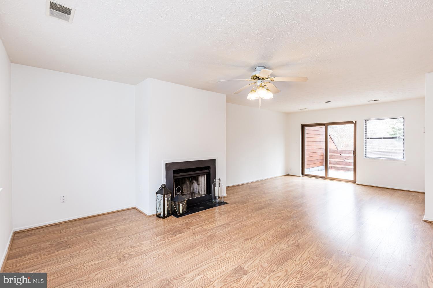 THE PINES - Residential