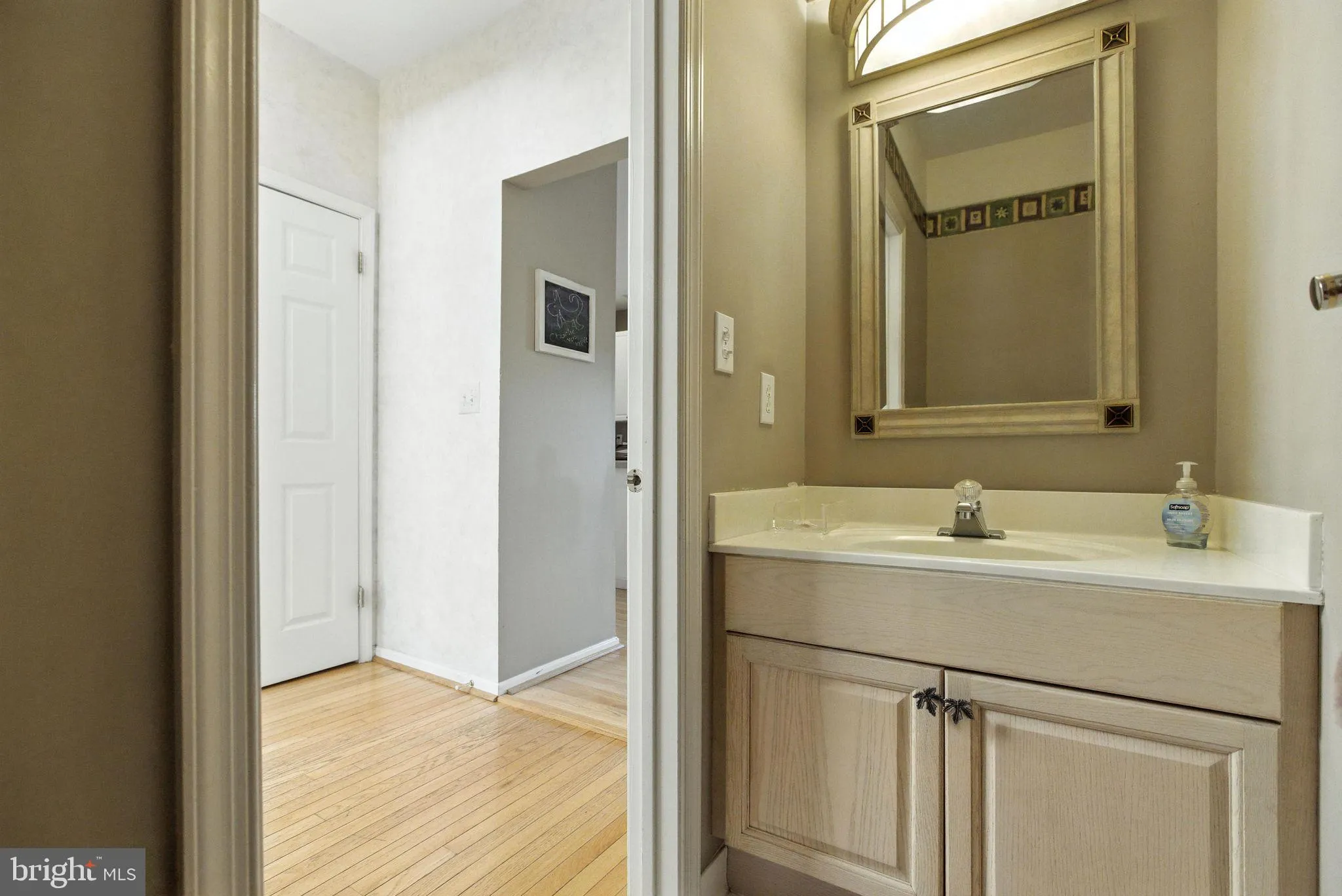 Voorhees, New Jersey 08043, United States, 4 Bedrooms Bedrooms, ,4 BathroomsBathrooms,Residential,Pending,191128