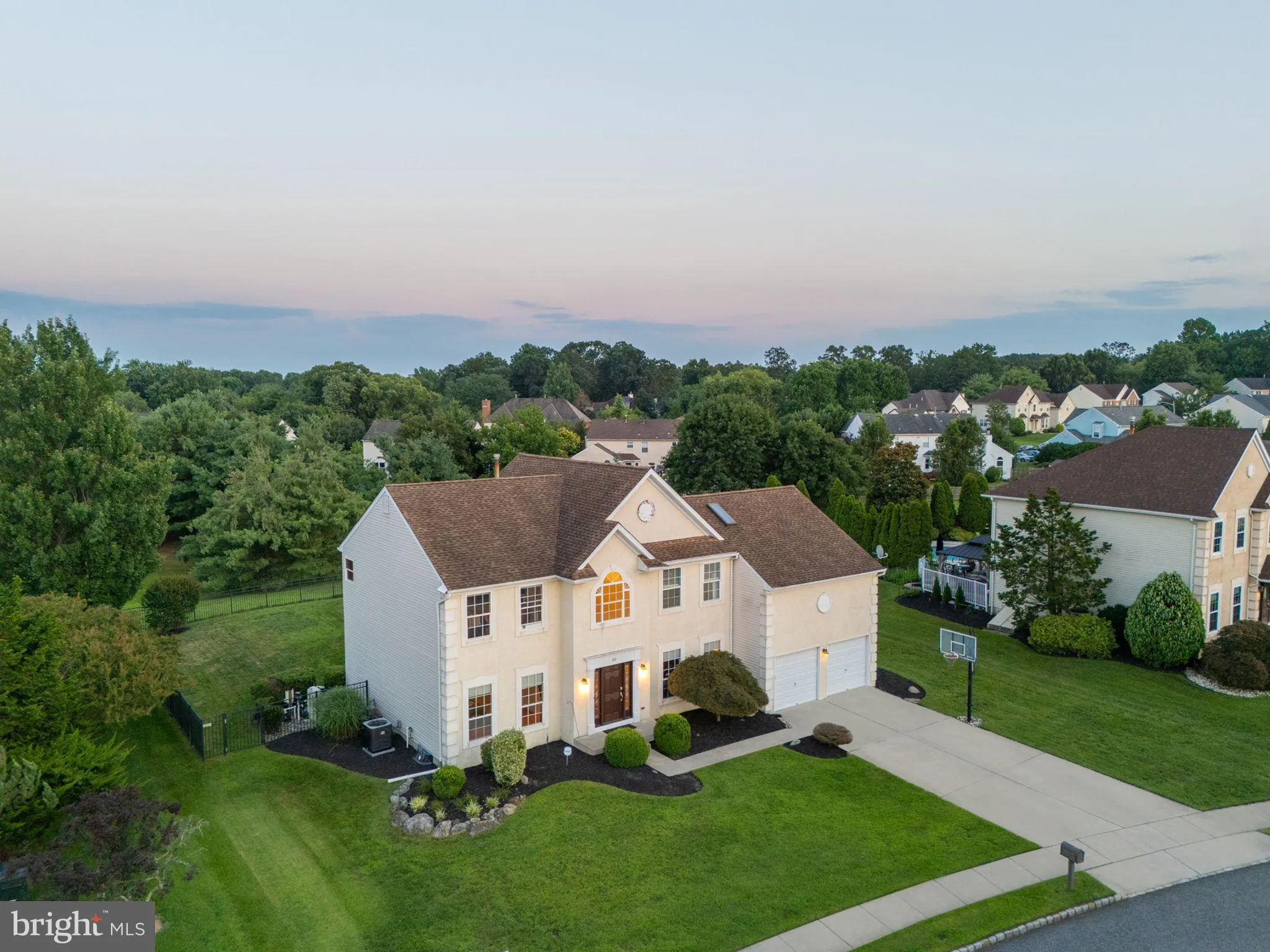 Voorhees, New Jersey 08043, United States, 4 Bedrooms Bedrooms, ,4 BathroomsBathrooms,Residential,Pending,191128